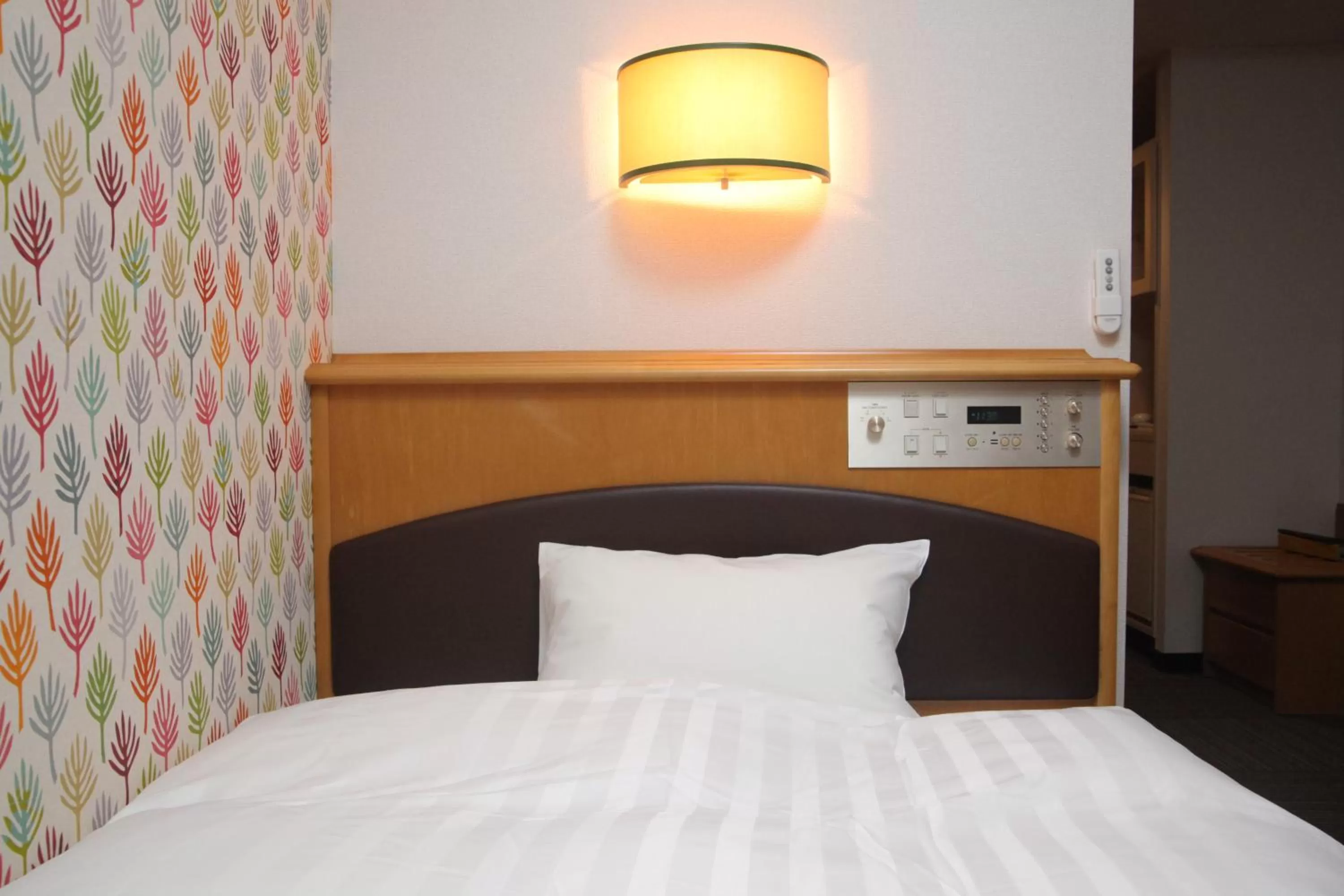 Photo of the whole room, Bed in Hotel Wing International Tomakomai