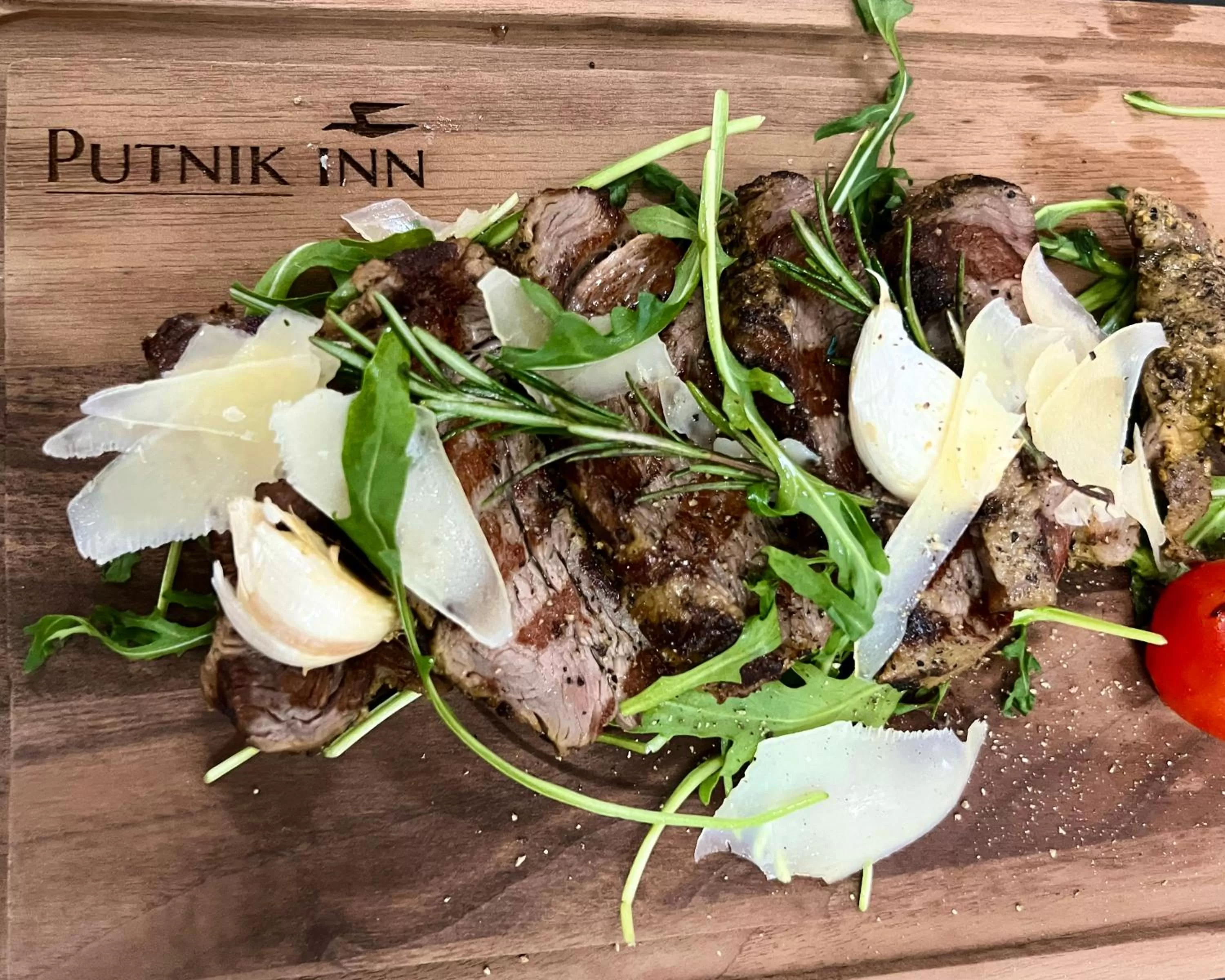 Restaurant/places to eat in Putnik Inn Belgrade