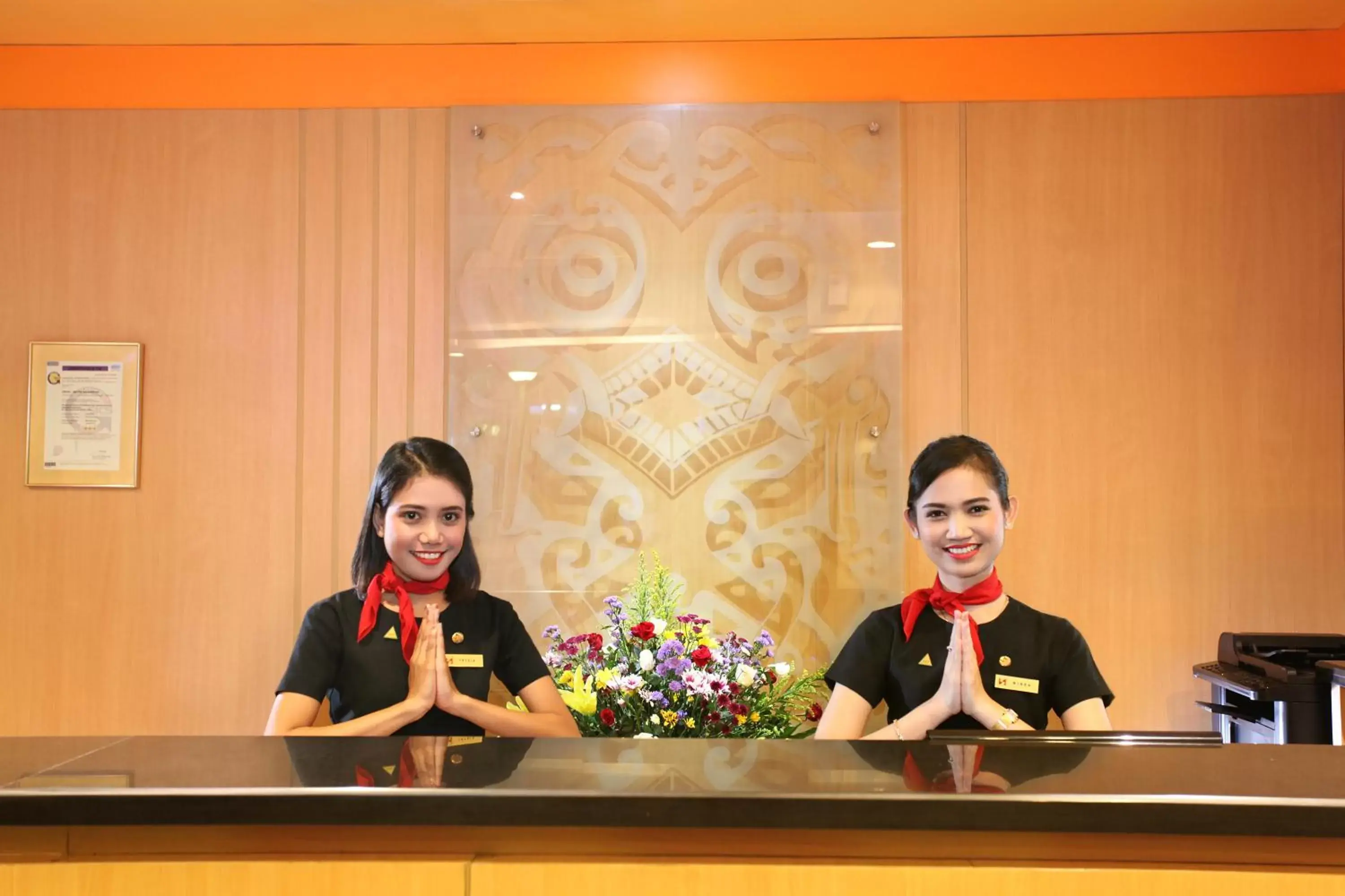 Lobby or reception, Lobby/Reception in Swiss-Belinn Balikpapan