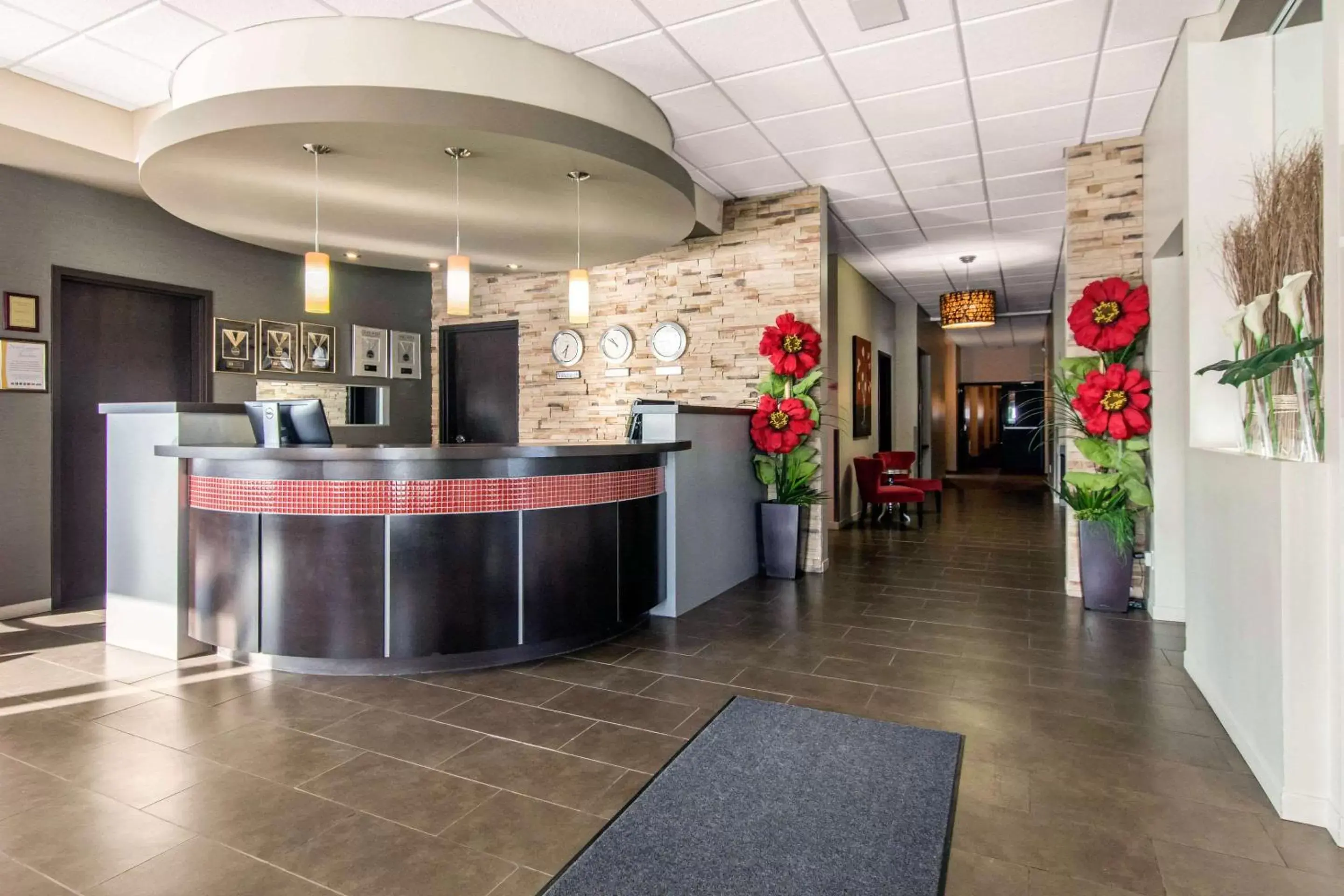 Lobby or reception, Lobby/Reception in Econolodge Inn & Suites St-Apollinaire