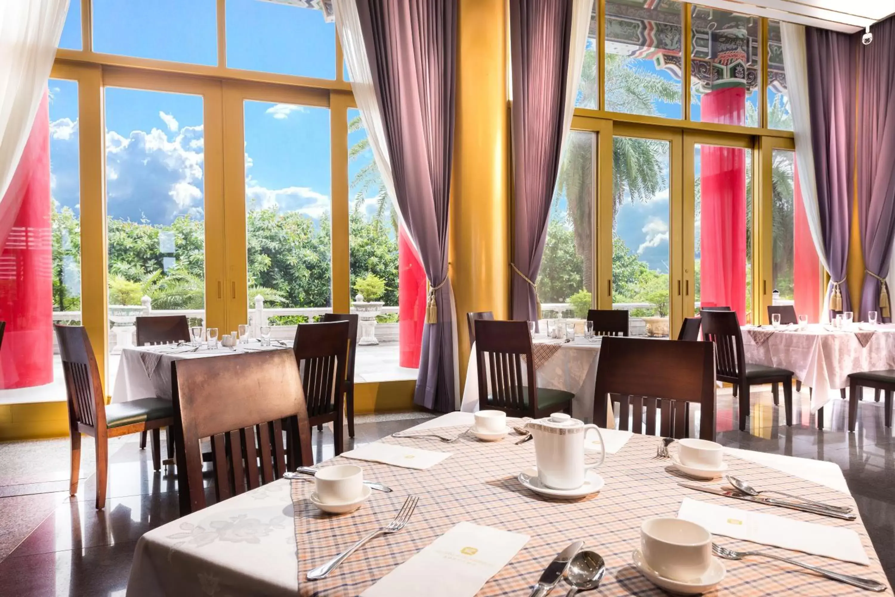 Restaurant/places to eat in The Grand Hotel Kaohsiung Restaurant/places to eat in The Grand Hotel Kaohsiung