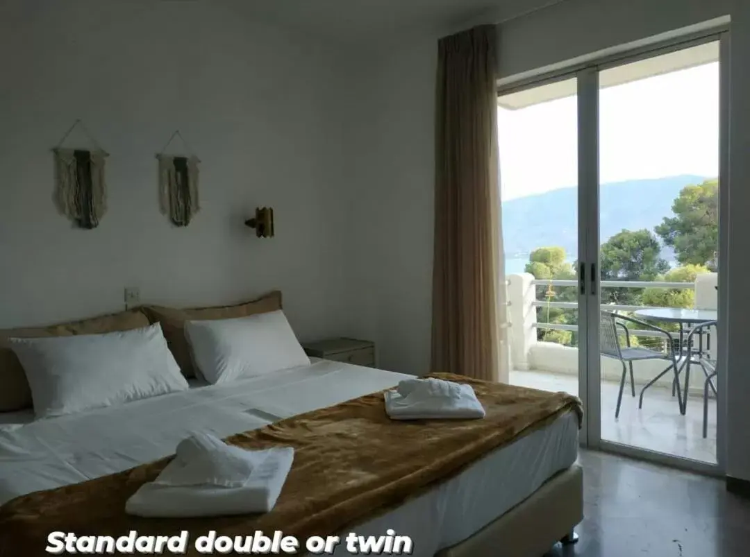 Balcony/Terrace, Bed in Evita's Resort