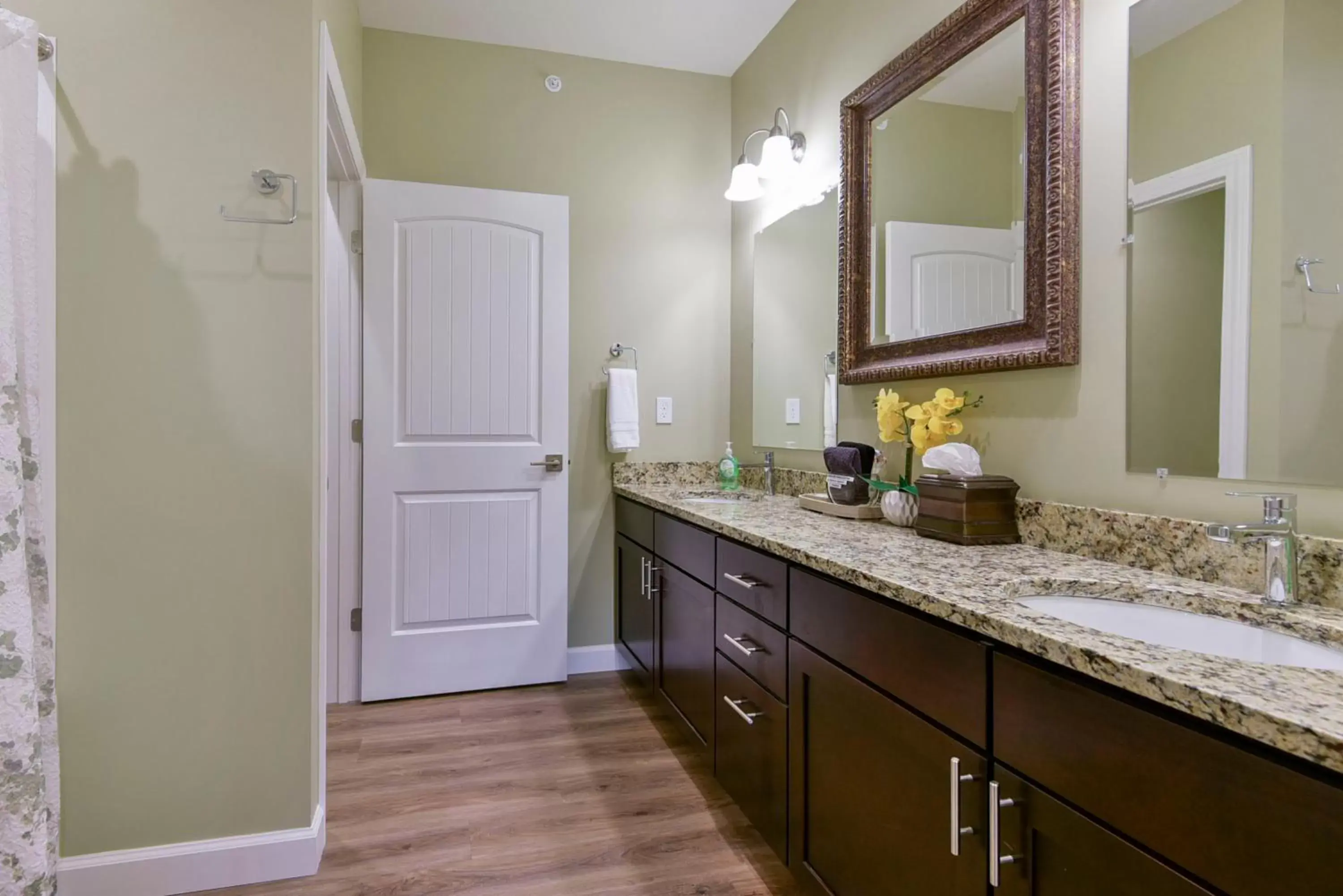 Bathroom in Luxury Condos at Thousand Hills - Branson -Beautifully Remodeled