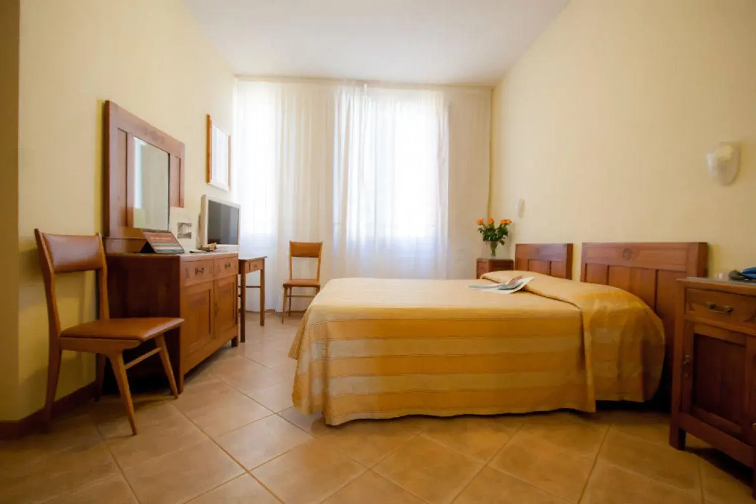 Bed in Hotel Savoia & Campana