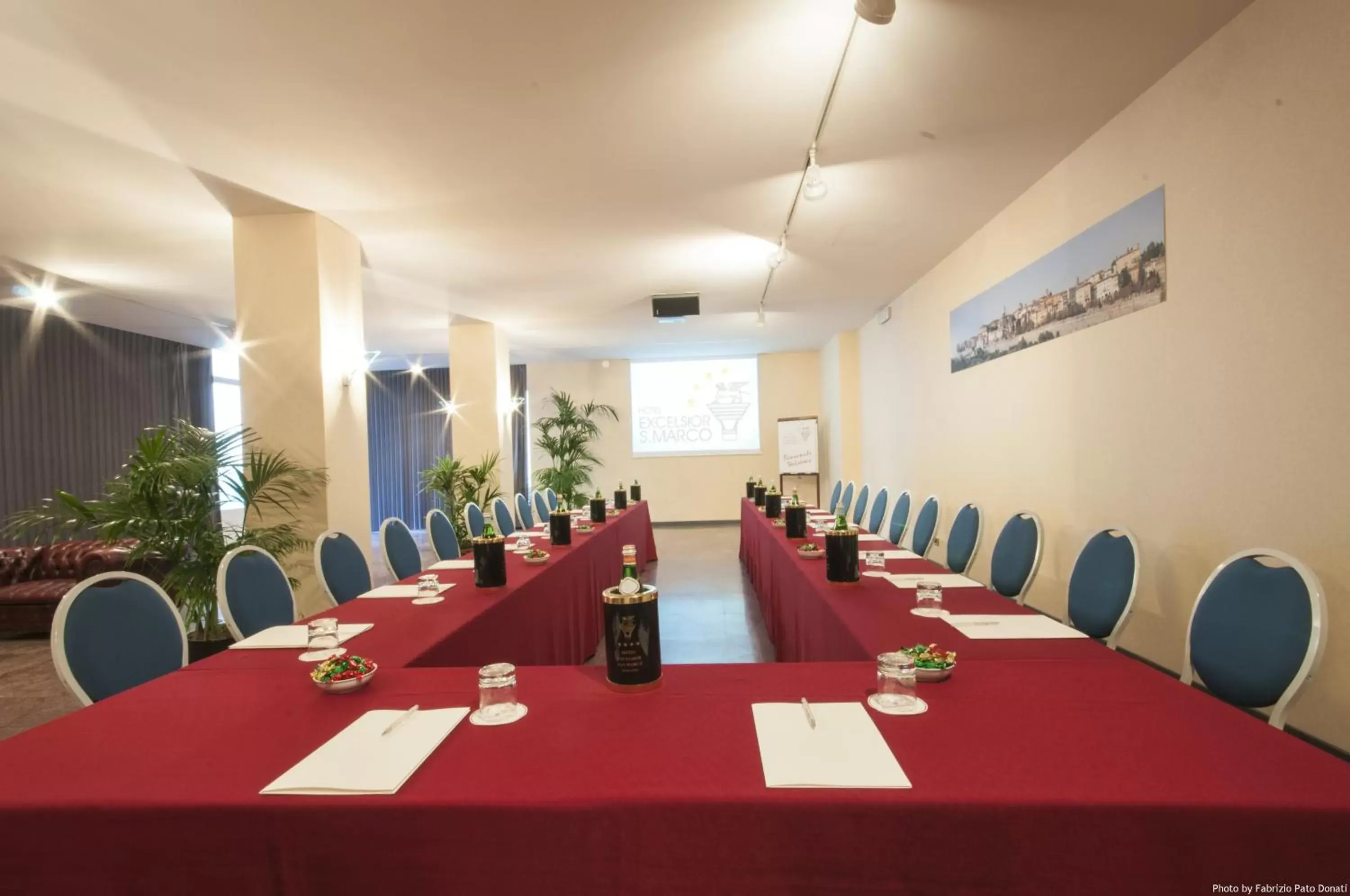 Business facilities in Hotel Excelsior San Marco