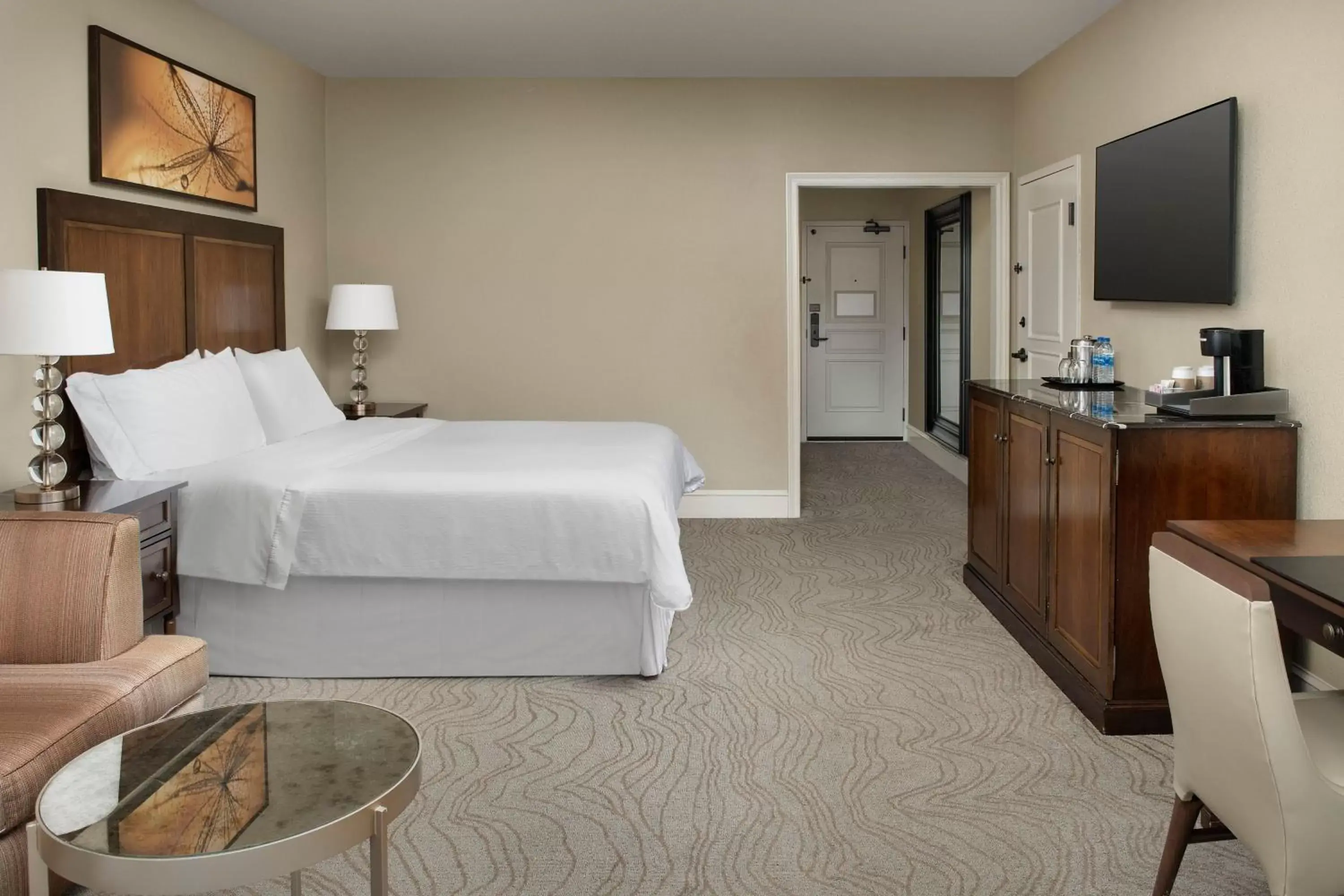 Bedroom, Bed in The Westin Sacramento