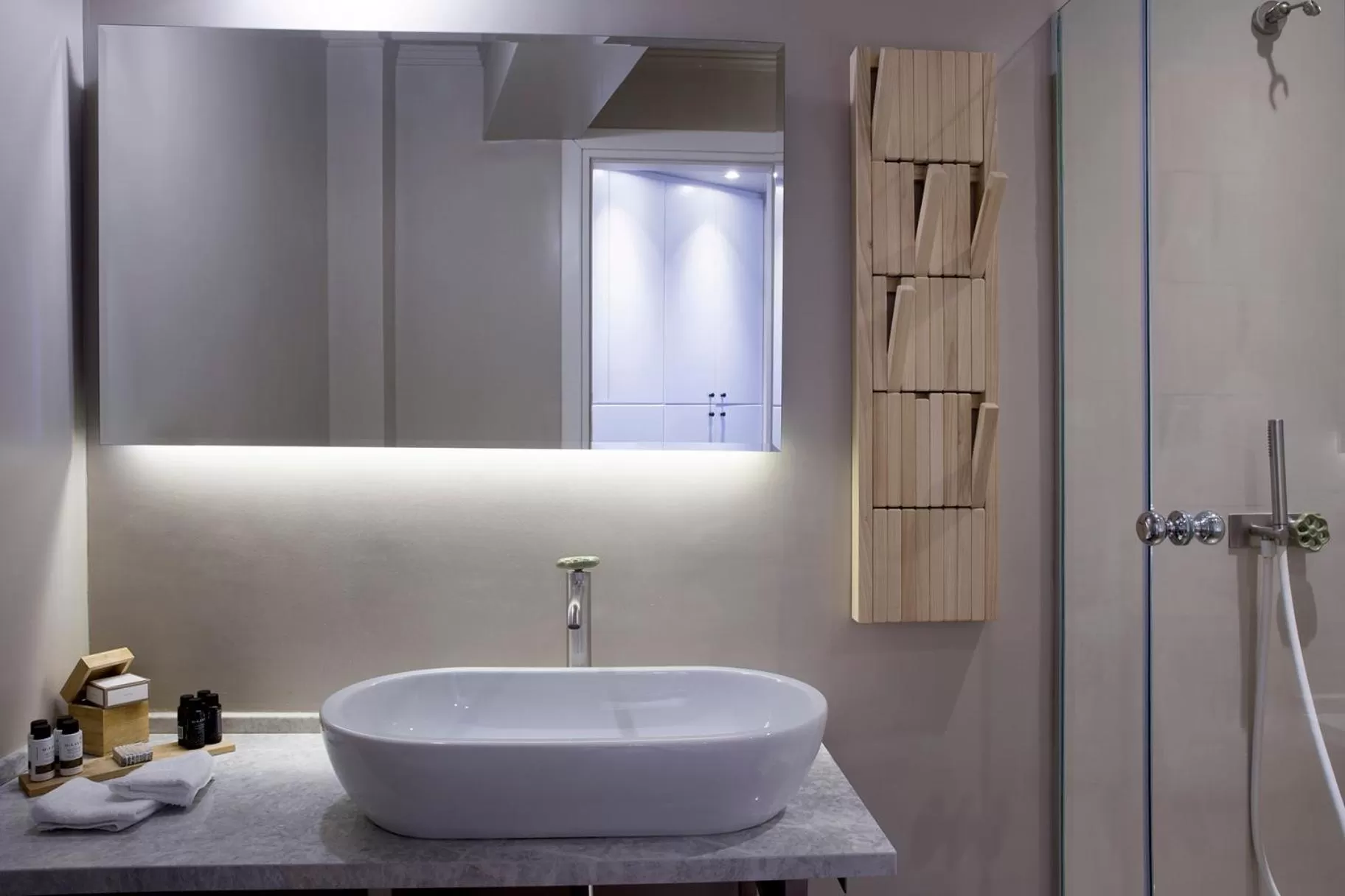 Bathroom in Apollon Library Suites