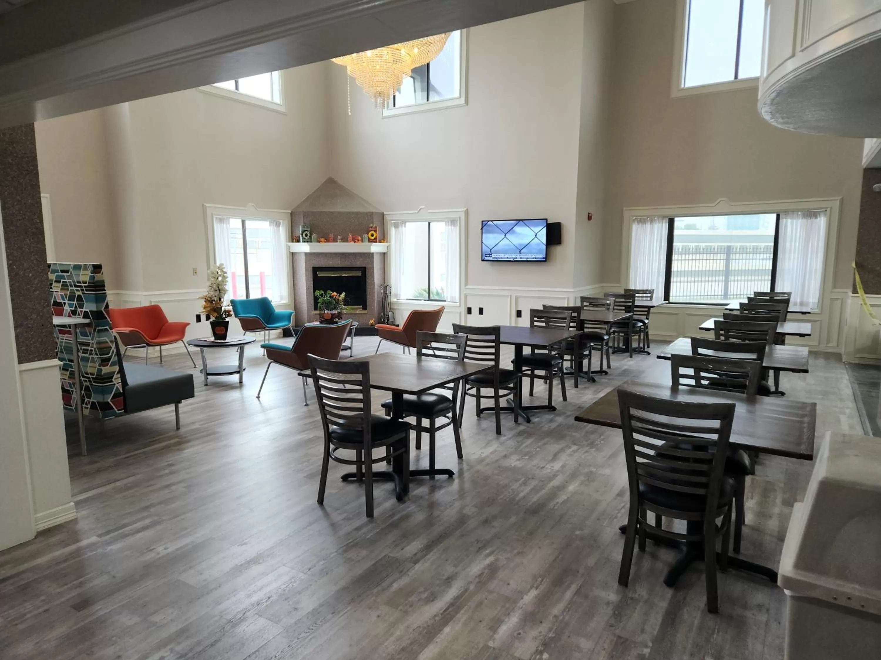 Breakfast in Baymont by Wyndham Houston Brookhollow