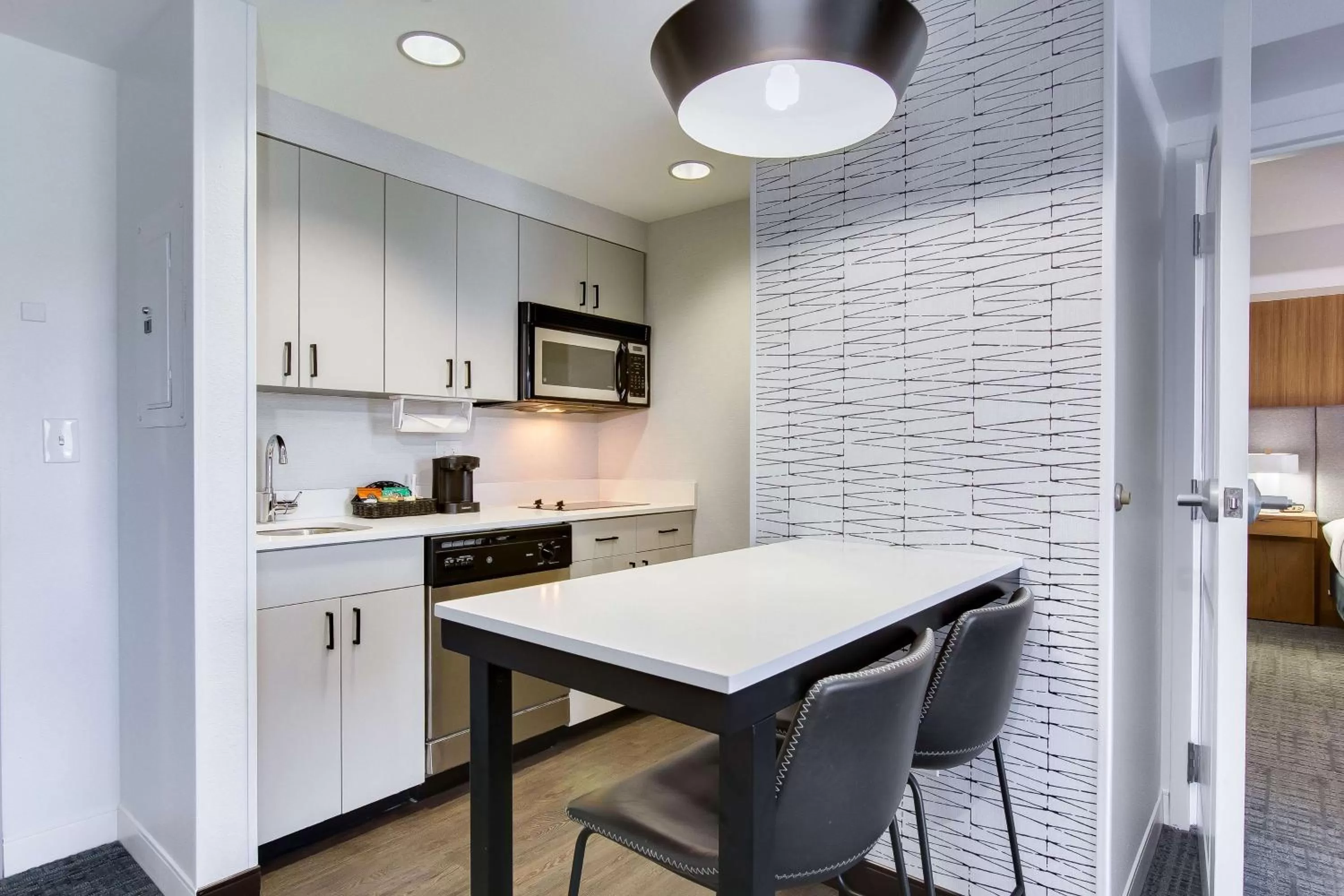 Kitchen or kitchenette in Homewood Suites by Hilton Louisville-East