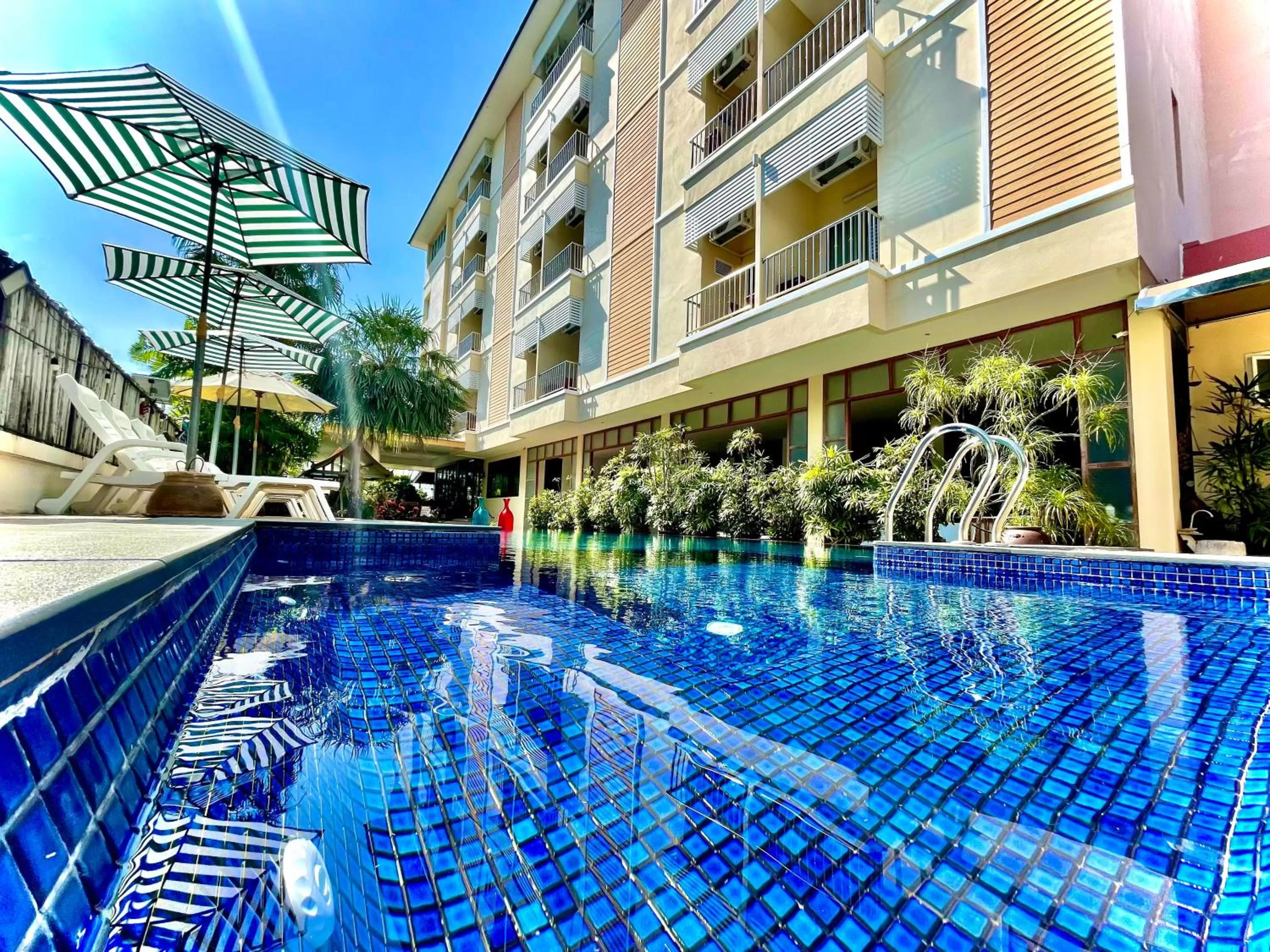 Swimming pool in Smile Hua-Hin Resort - SHA Plus