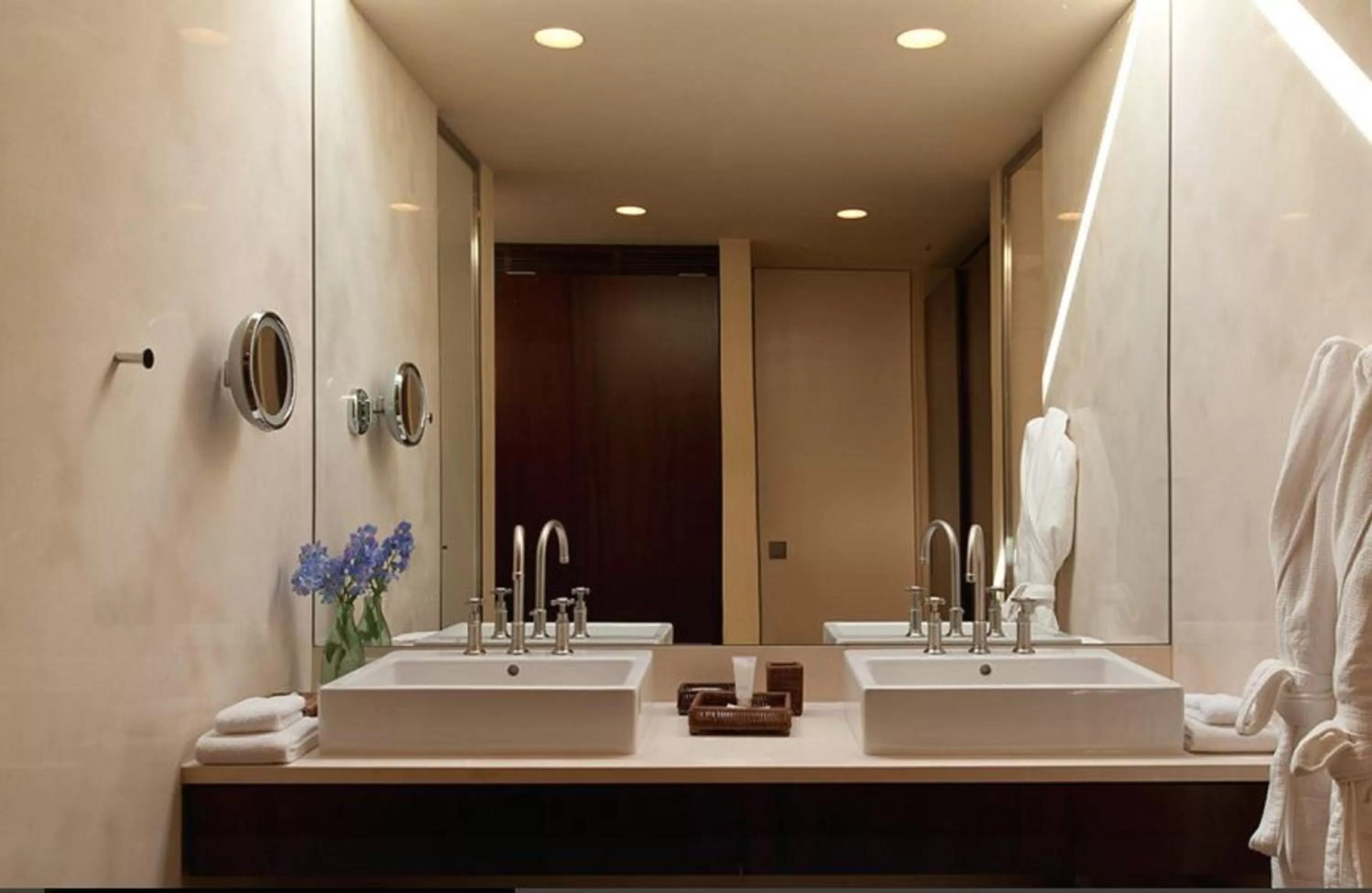 Bathroom in Hotel Fasano Punta del Este