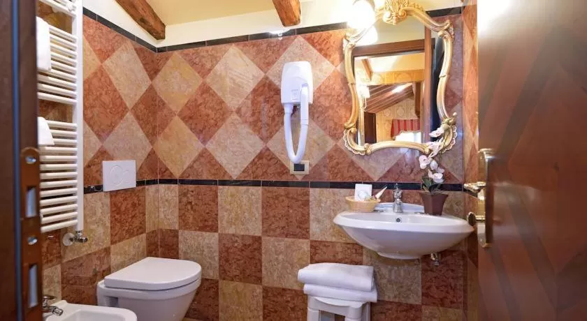 Bathroom in Hotel Lux