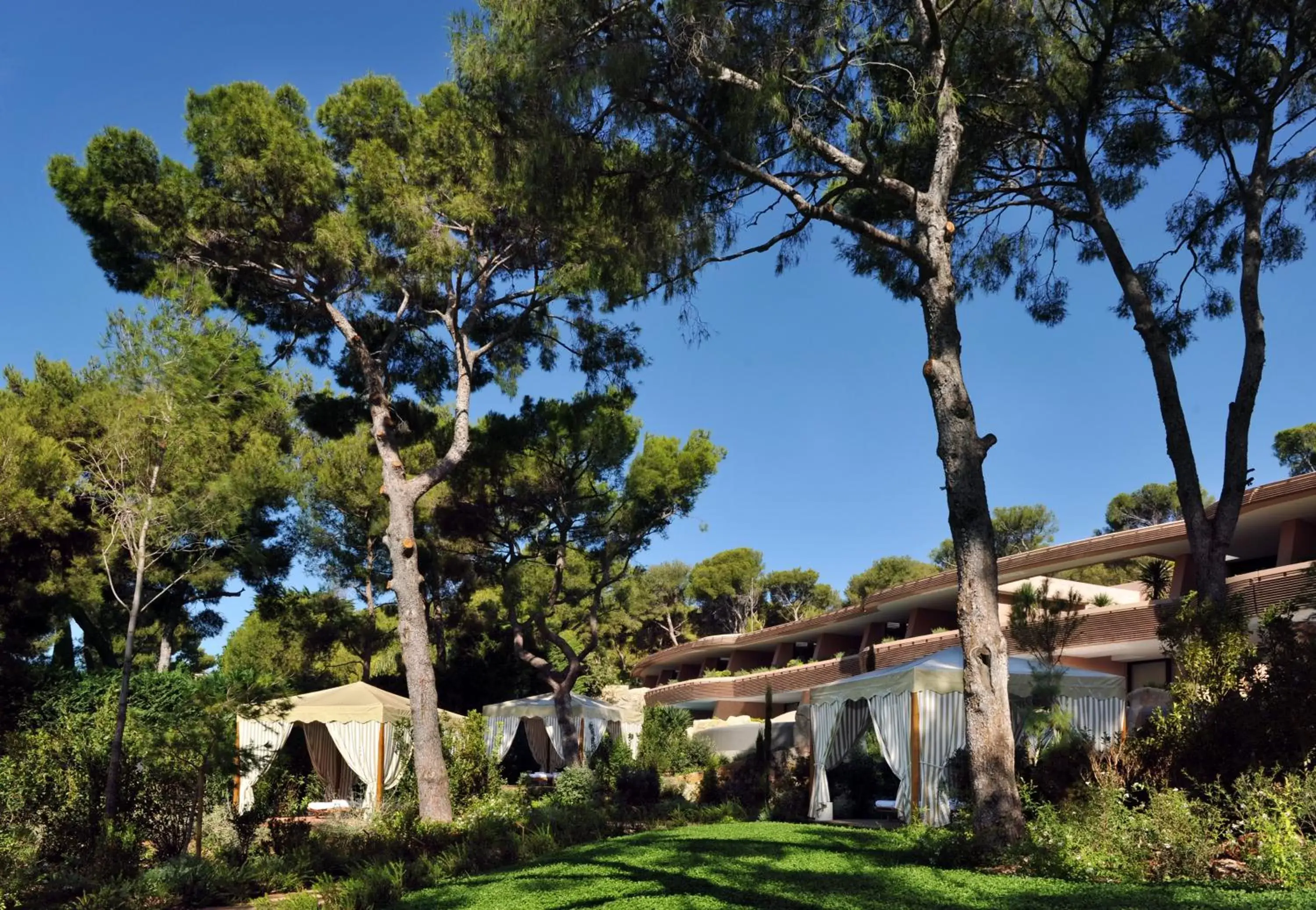 Facade/entrance, Property Building in Grand-Hôtel du Cap-Ferrat, A Four Seasons Hotel