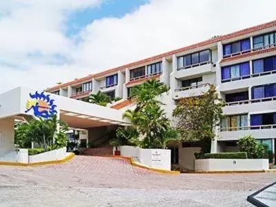 Property building, Facade/Entrance in Apartment Ocean Front Cancun