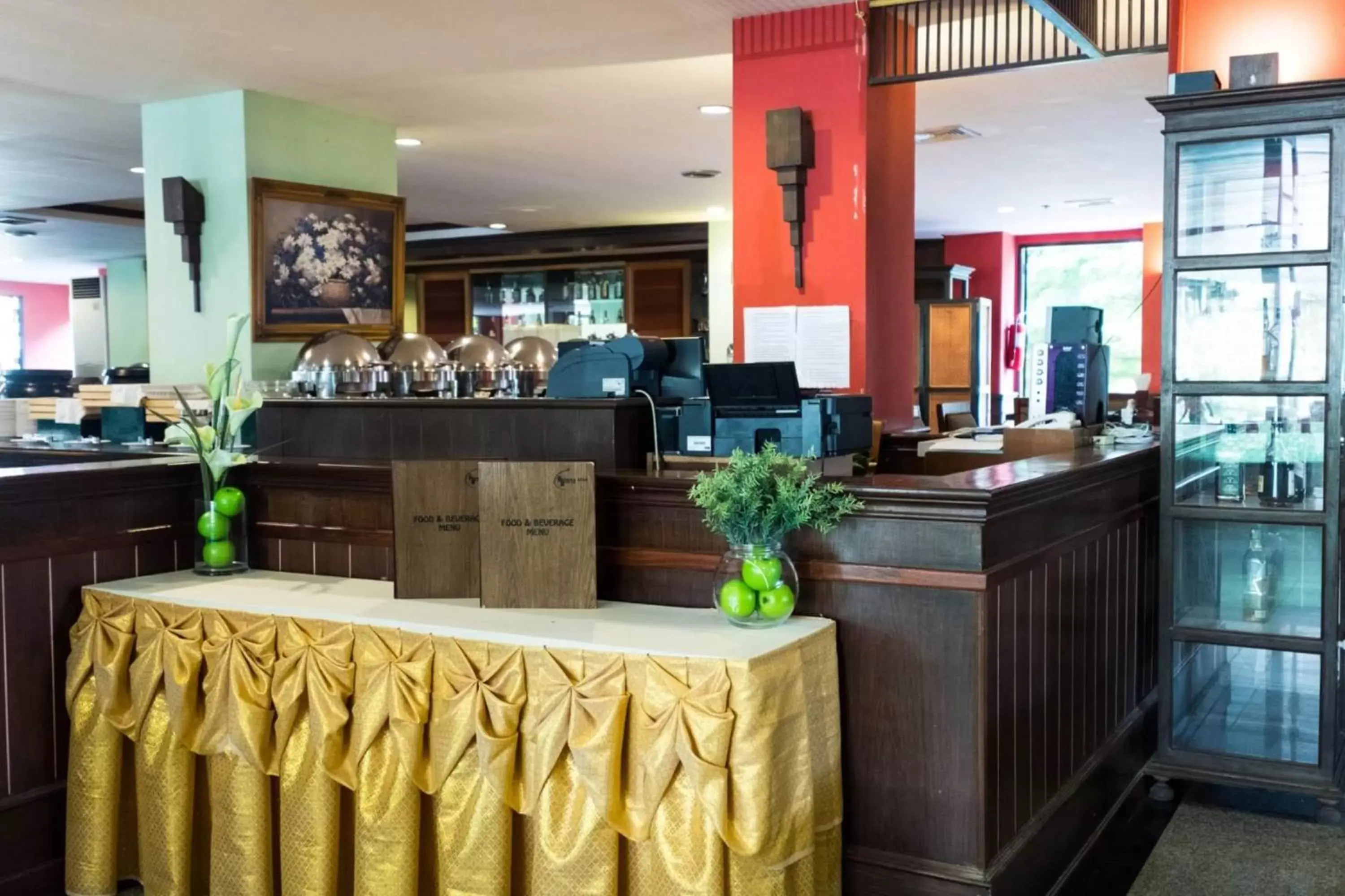 Restaurant/places to eat in Jomtien Thani Hotel