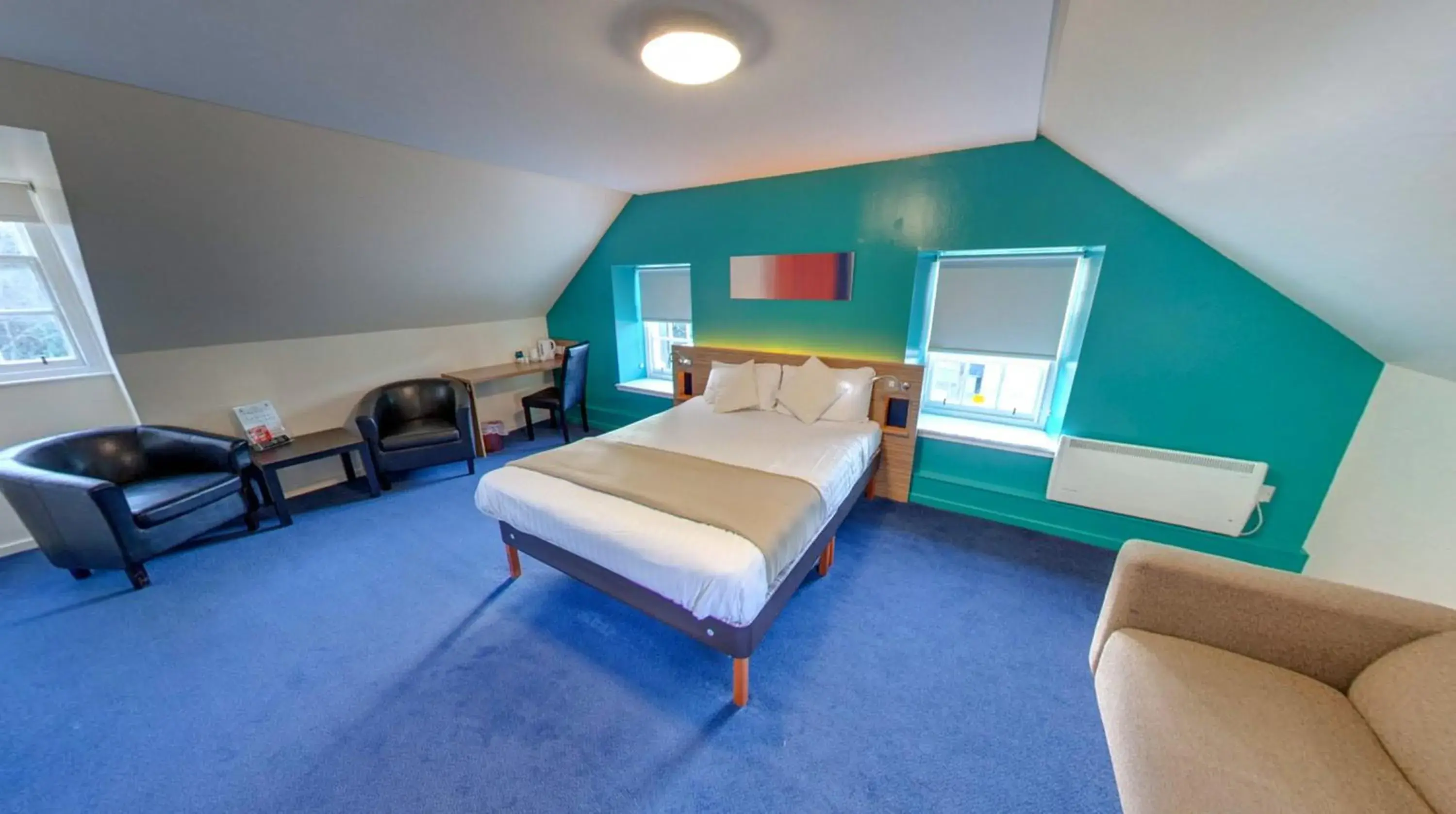 Bedroom in Britannia Edinburgh Hotel