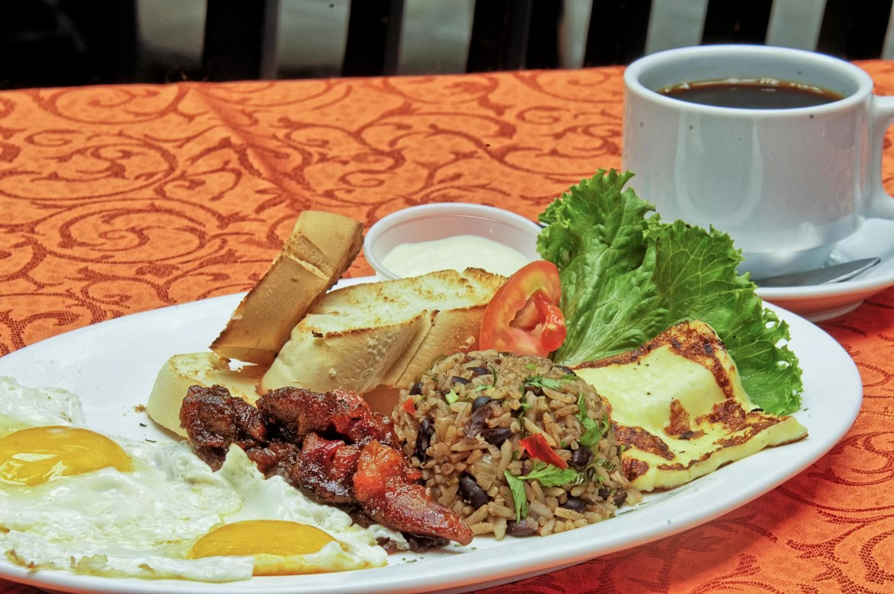 Restaurant/places to eat in Balmoral Hotel San José CR, Historic District