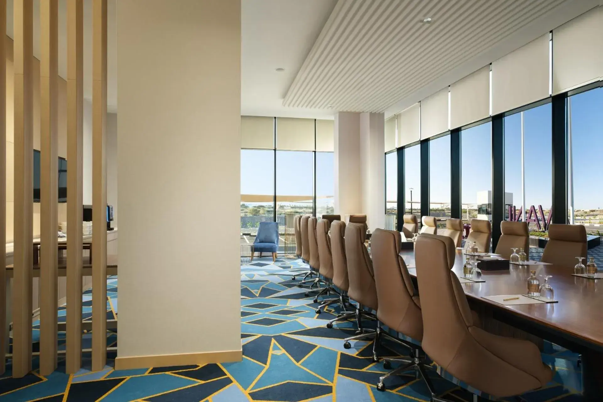 Meeting/conference room, Restaurant/Places to Eat in Avani Muscat Hotel & Suites