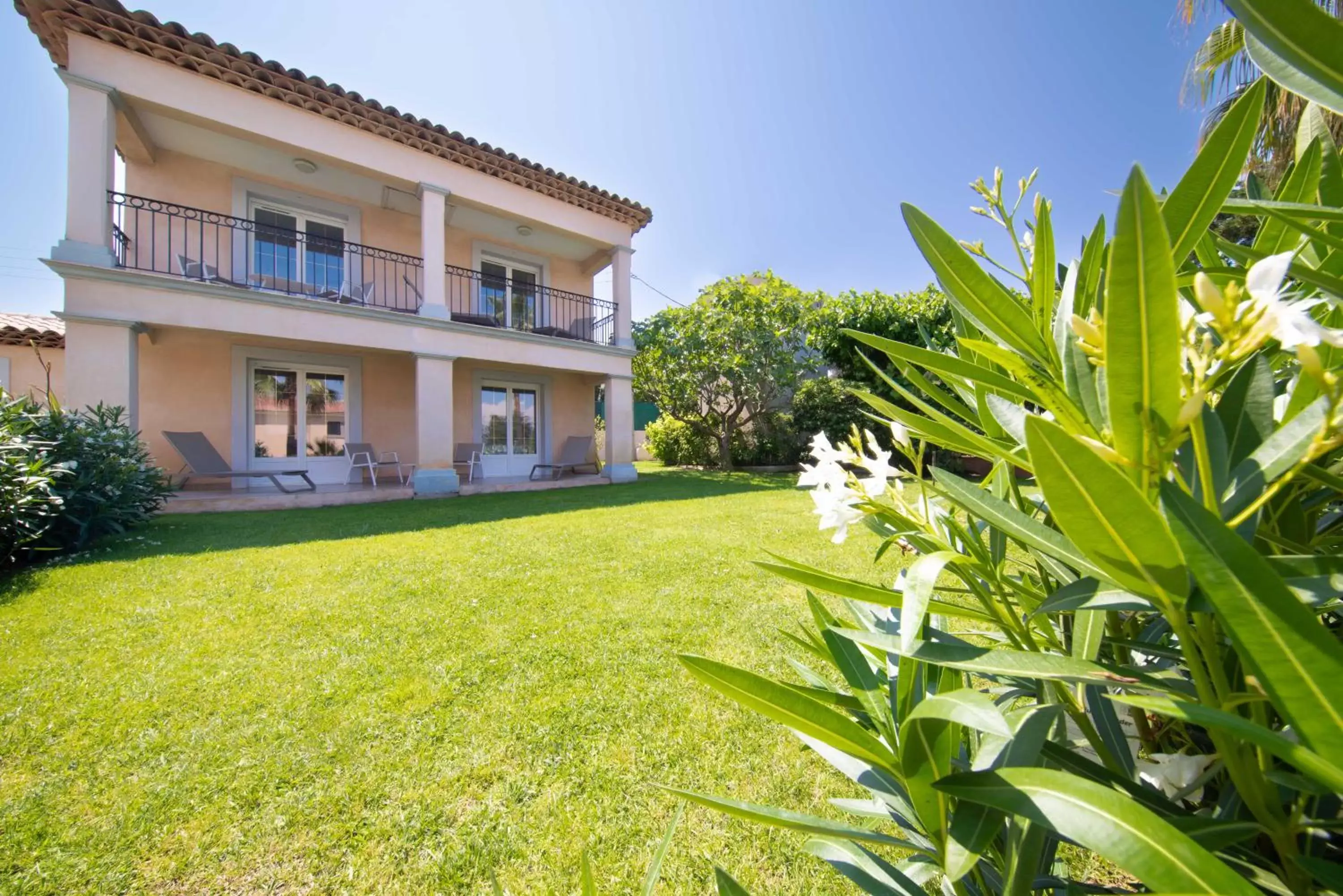 Property Building in Hotel Brin d'Azur - Saint Tropez