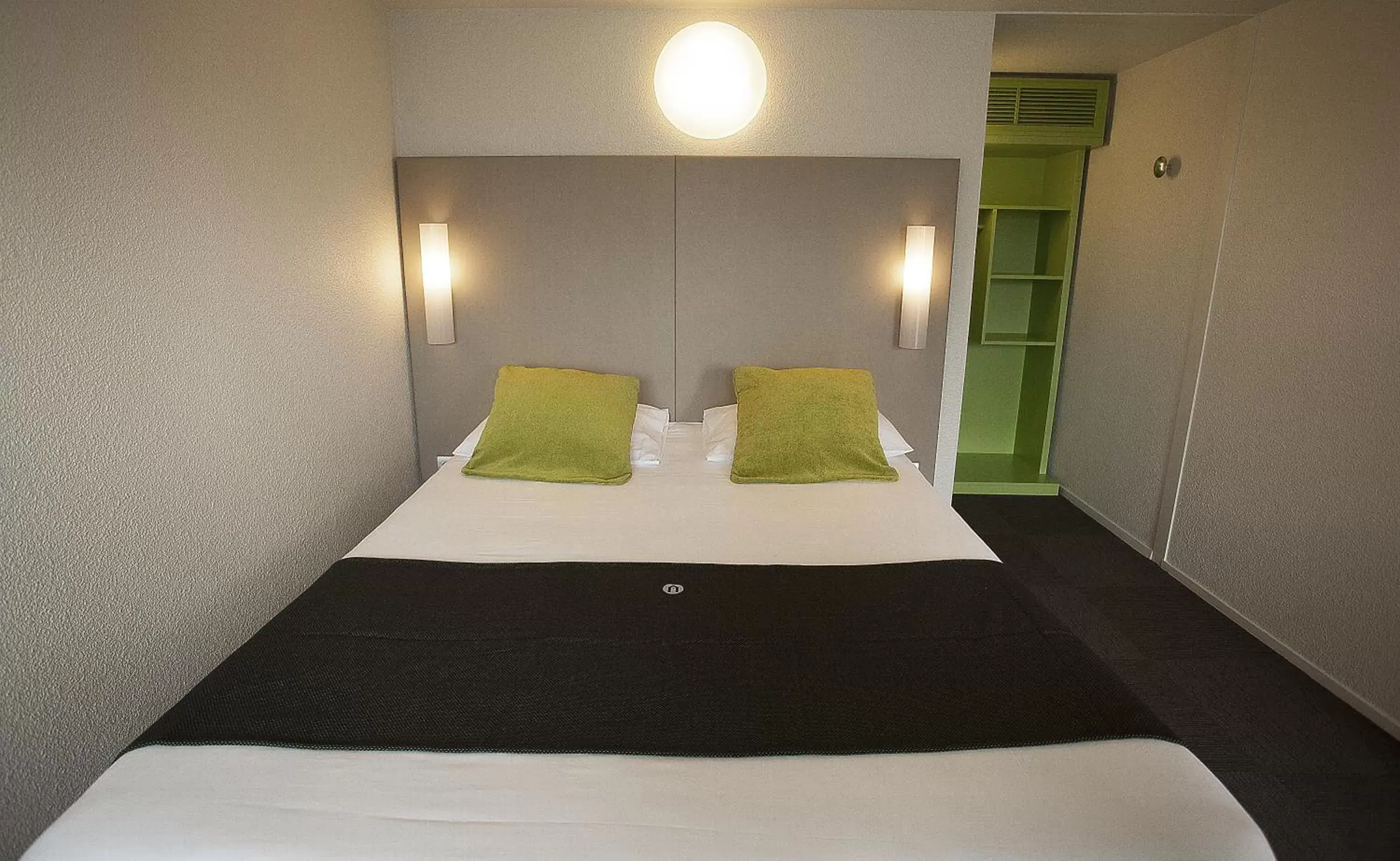 Bedroom, Bed in Campanile Pontarlier