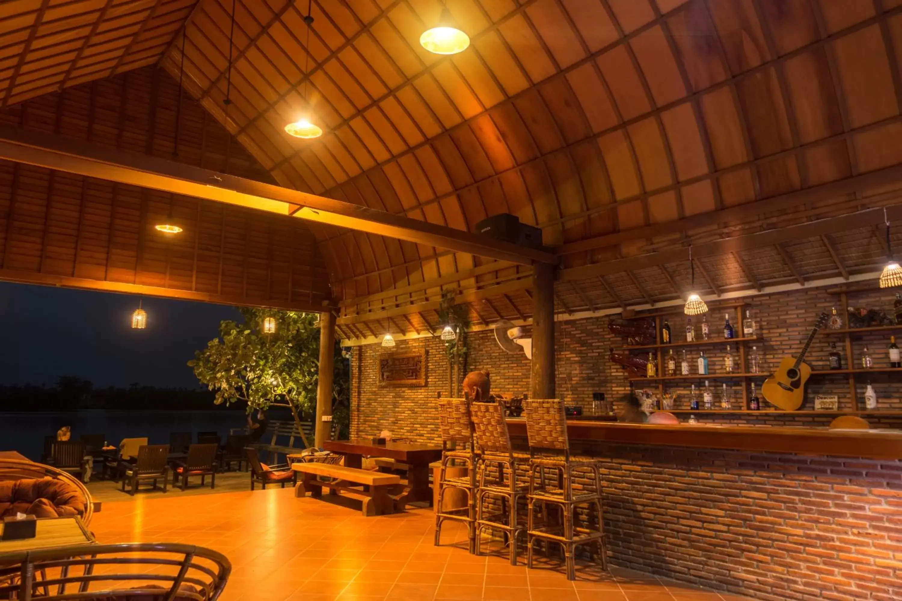 Food and drinks, Lounge/Bar in Bamboo Bungalow