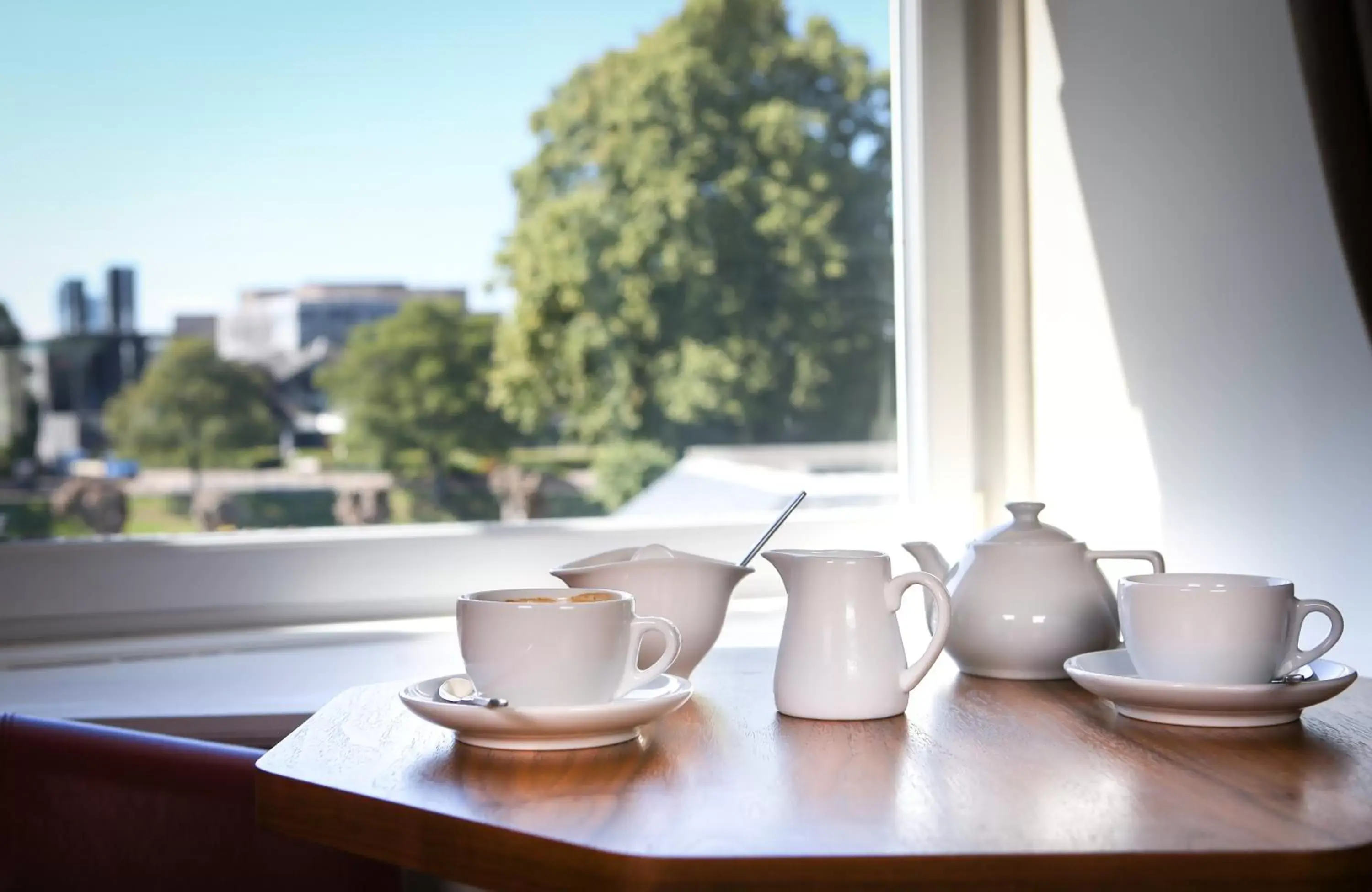 Coffee/Tea Facilities in The Glenmoriston Townhouse Hotel