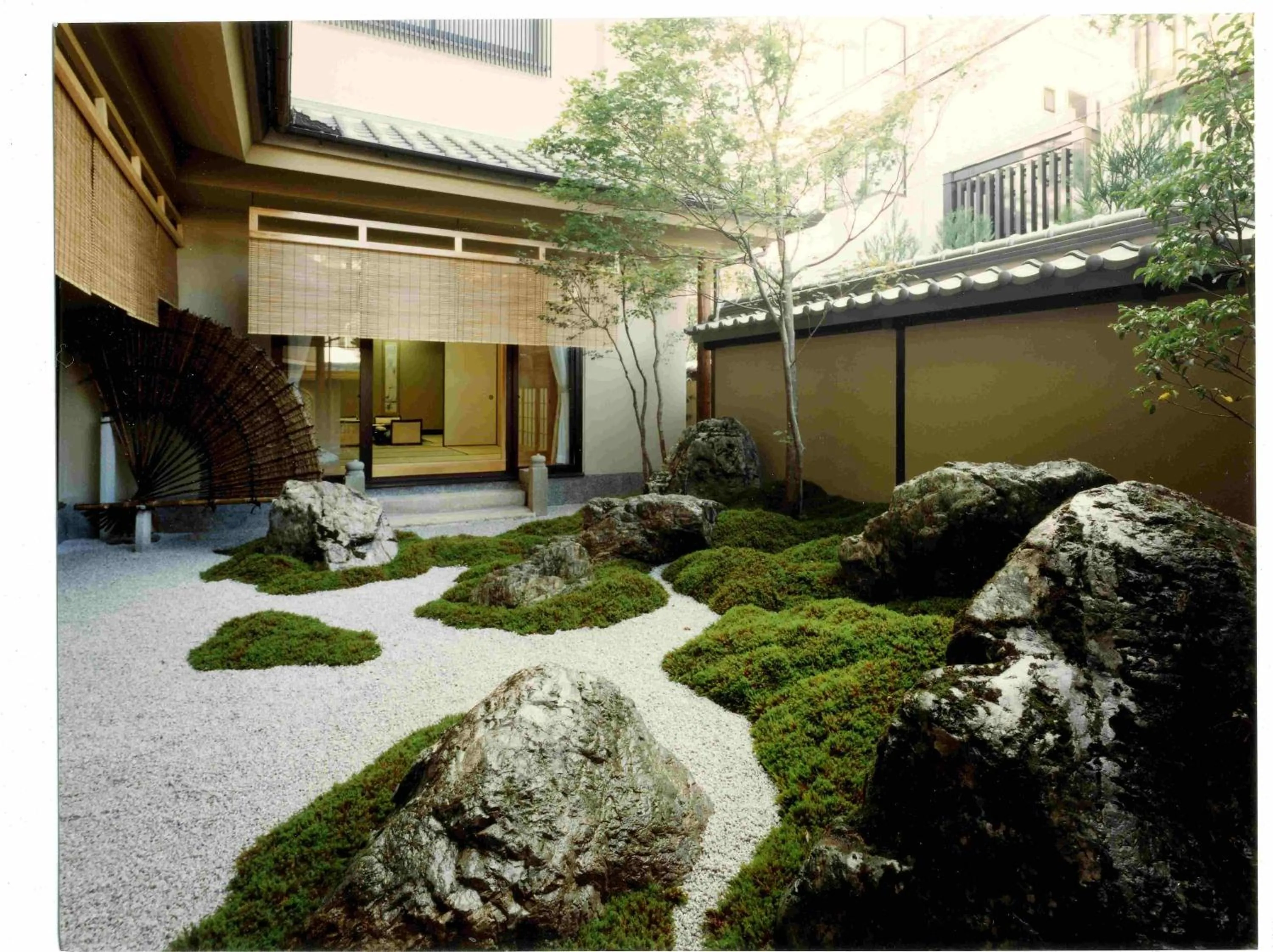 Garden in Kyoto Ryokan Kinoe