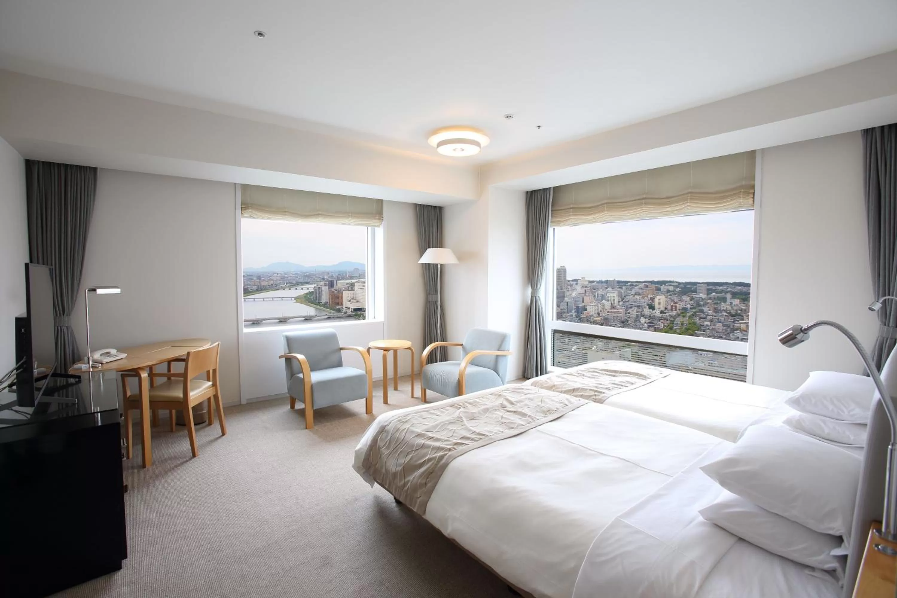 Bed in Hotel Nikko Niigata