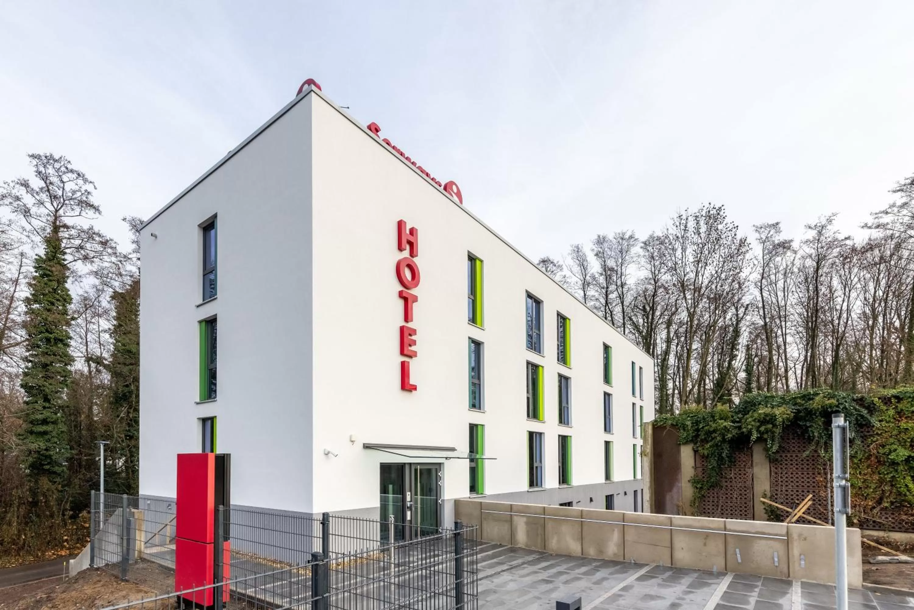 Property building in Serways Hotel Hösel