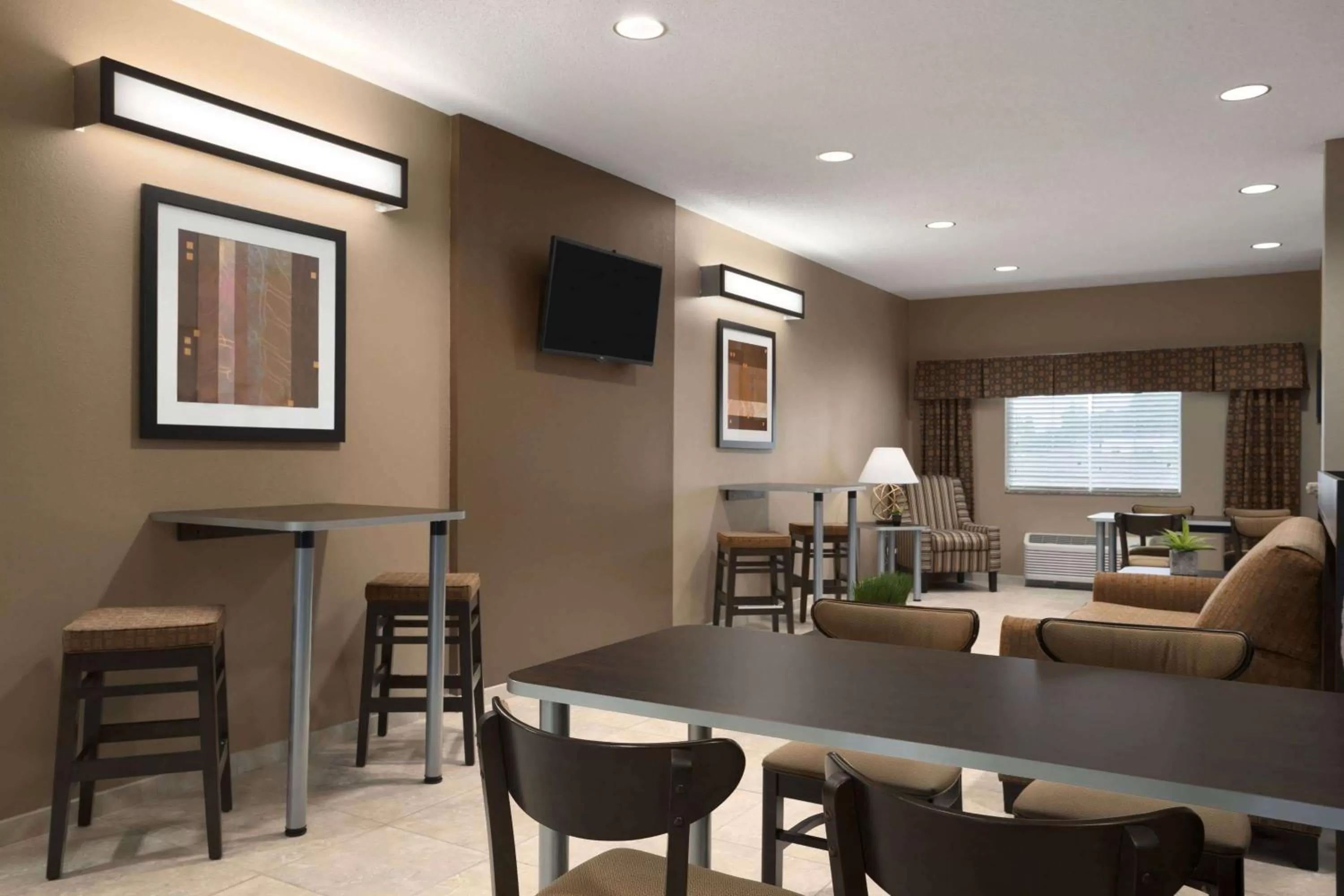 Lobby or reception in Microtel Inn & Suites Fairmont