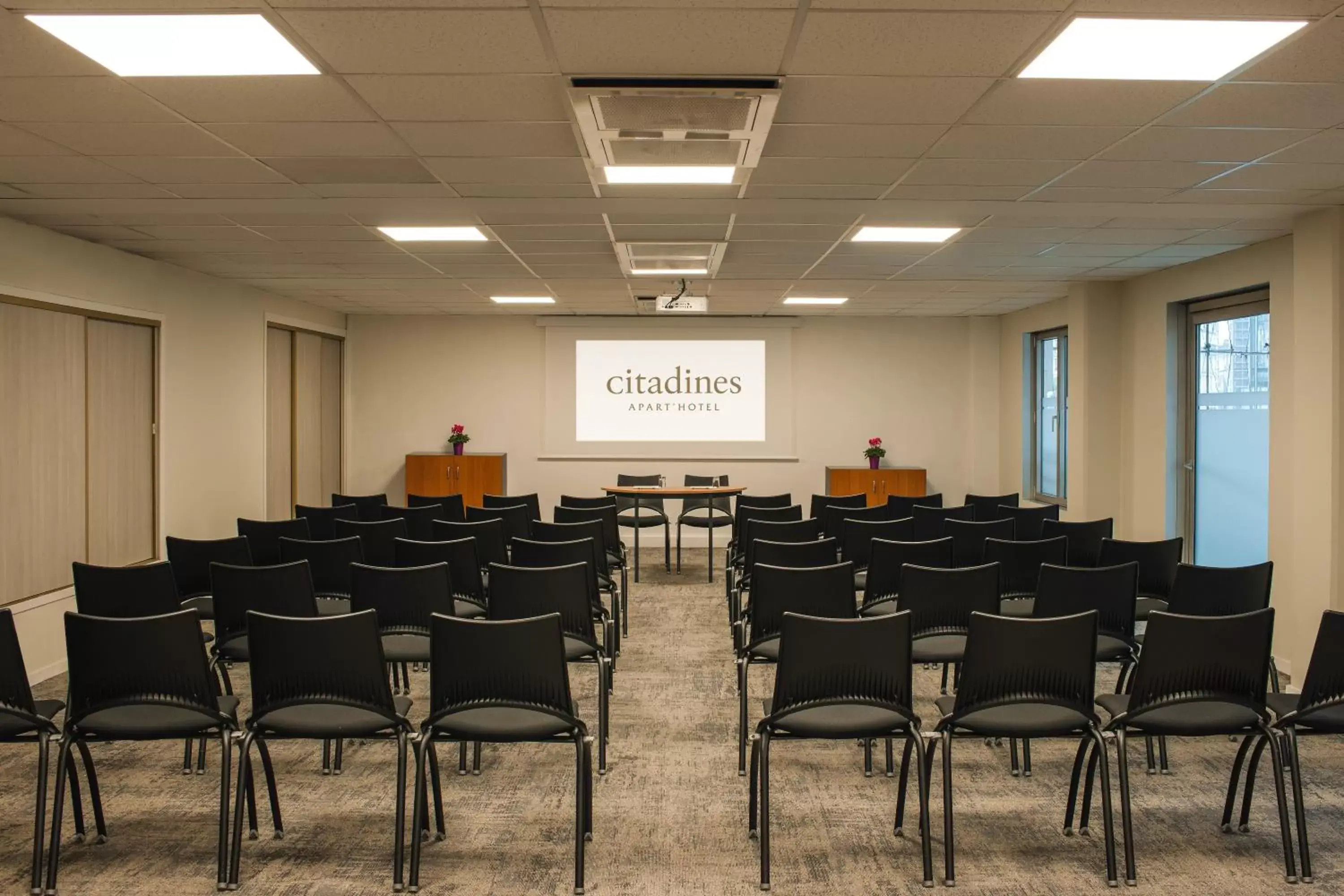 Meeting/conference room in Citadines Place d'Italie Paris
