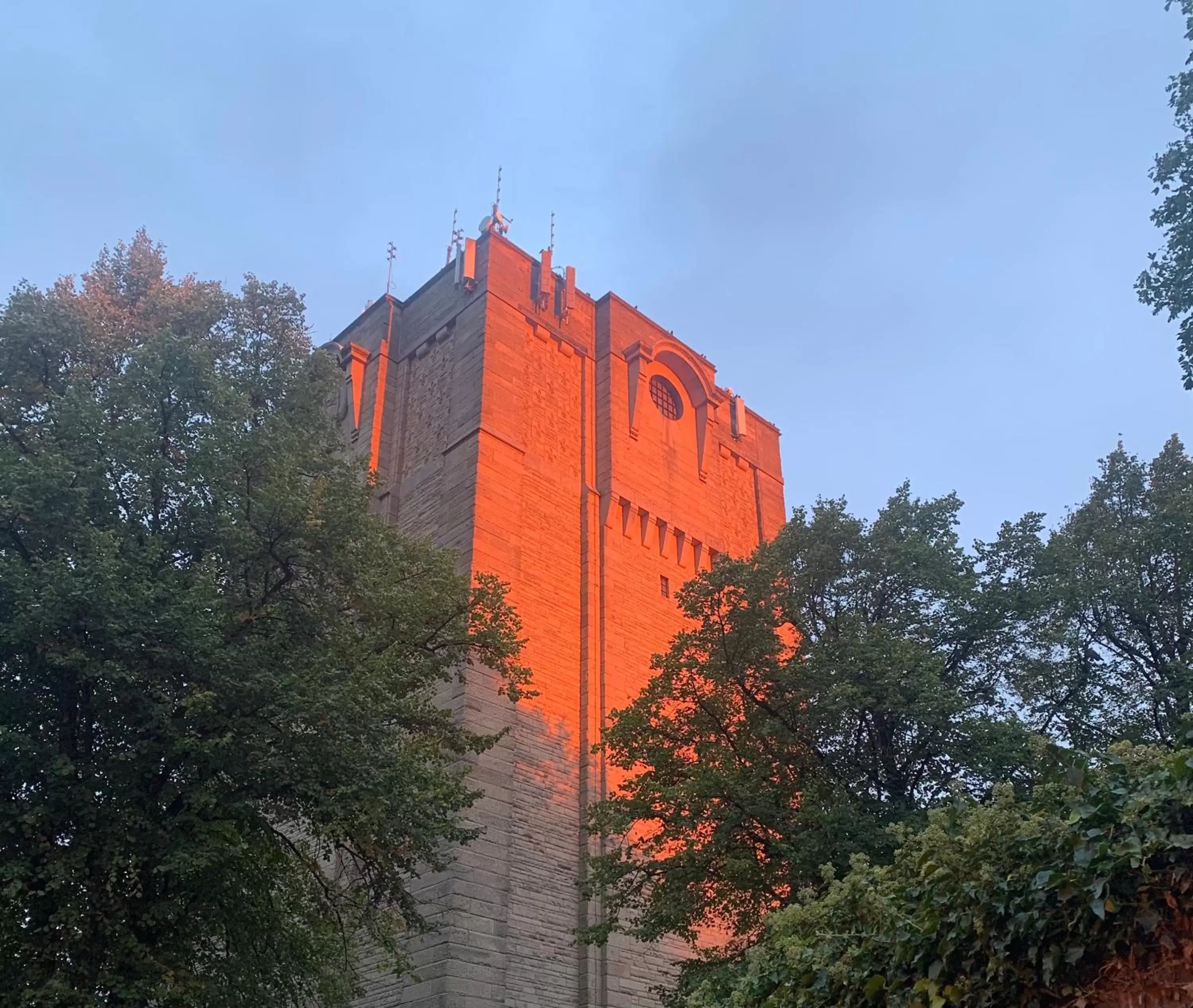 Nearby landmark in Tower Hotel