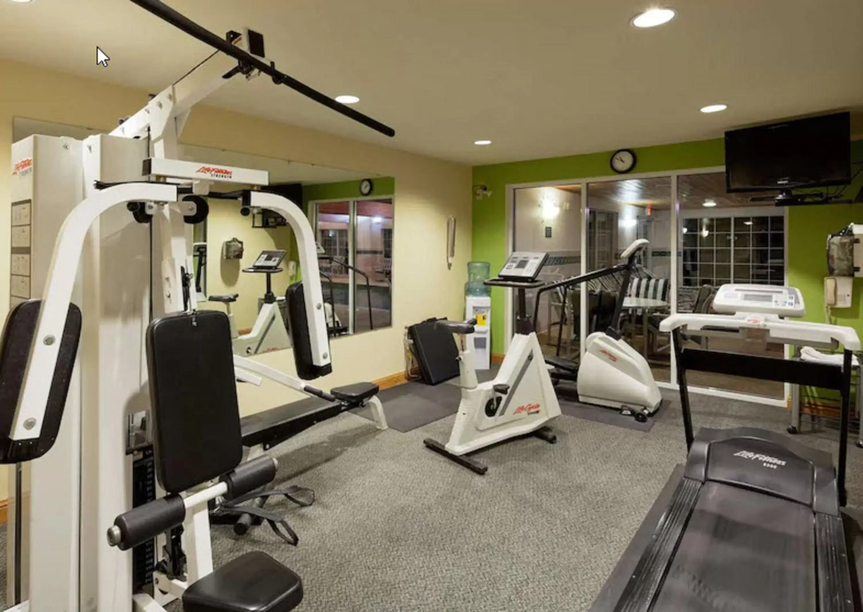 Fitness centre/facilities, Fitness Center/Facilities in Port Wisconsin Inn and Suites Fitness centre/facilities, Fitness Center/Facilities in Port Wisconsin Inn and Suites