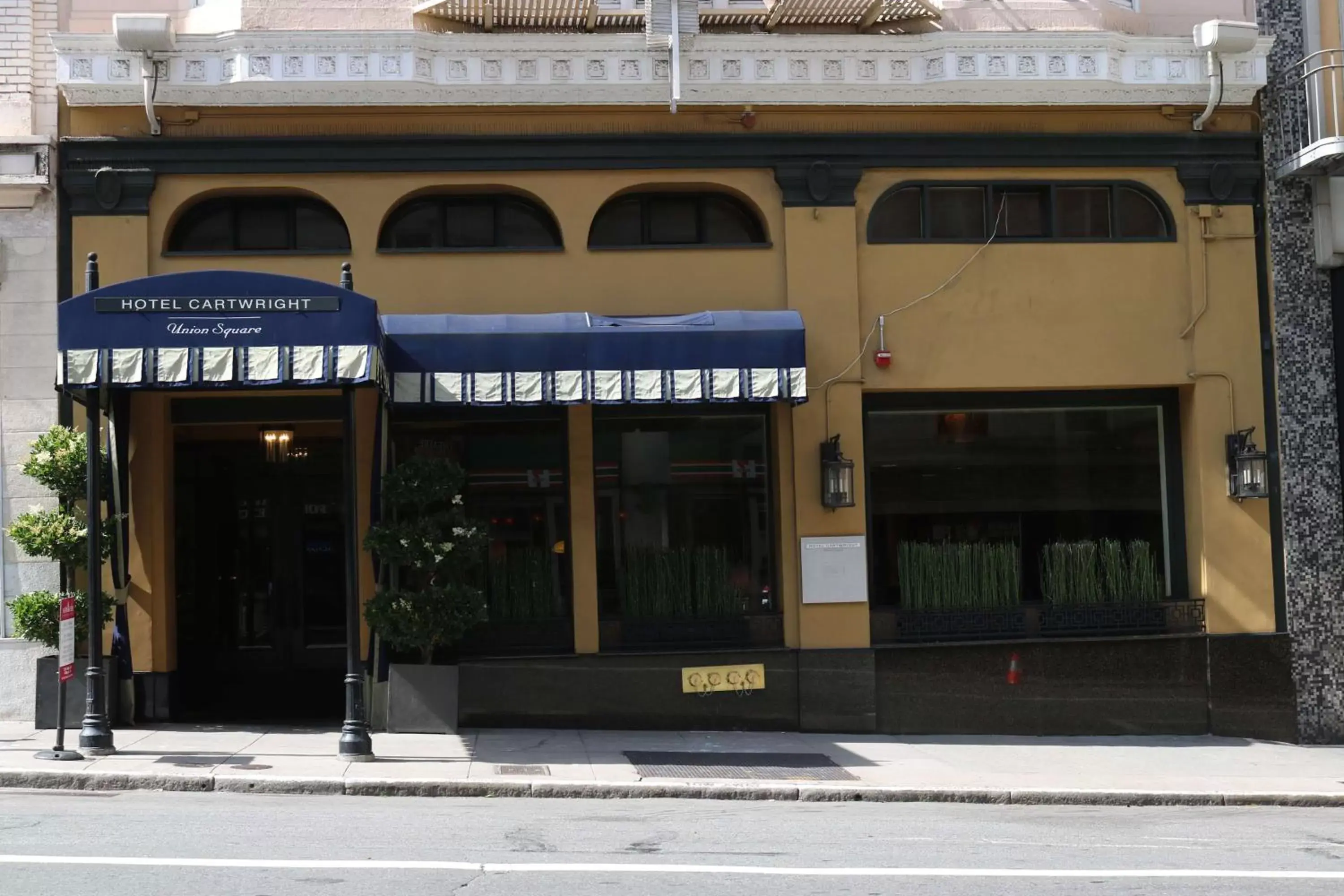 Property Building in The Cartwright Hotel, Union Square BW Premier Collection