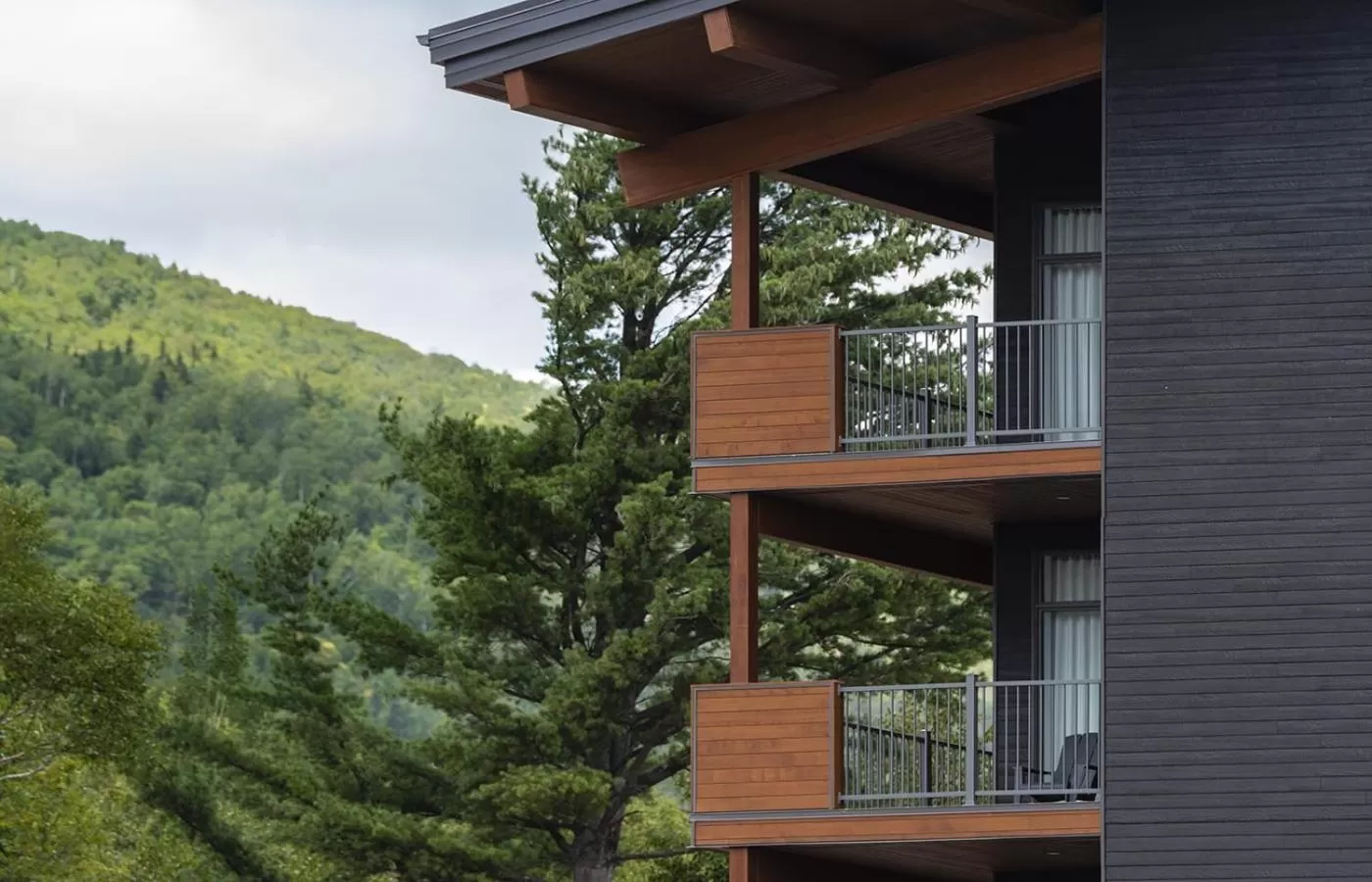 Balcony/Terrace in Appartements au Massif - Les Caches de la Grande Pointe - Ski, Vélo, Plein-air