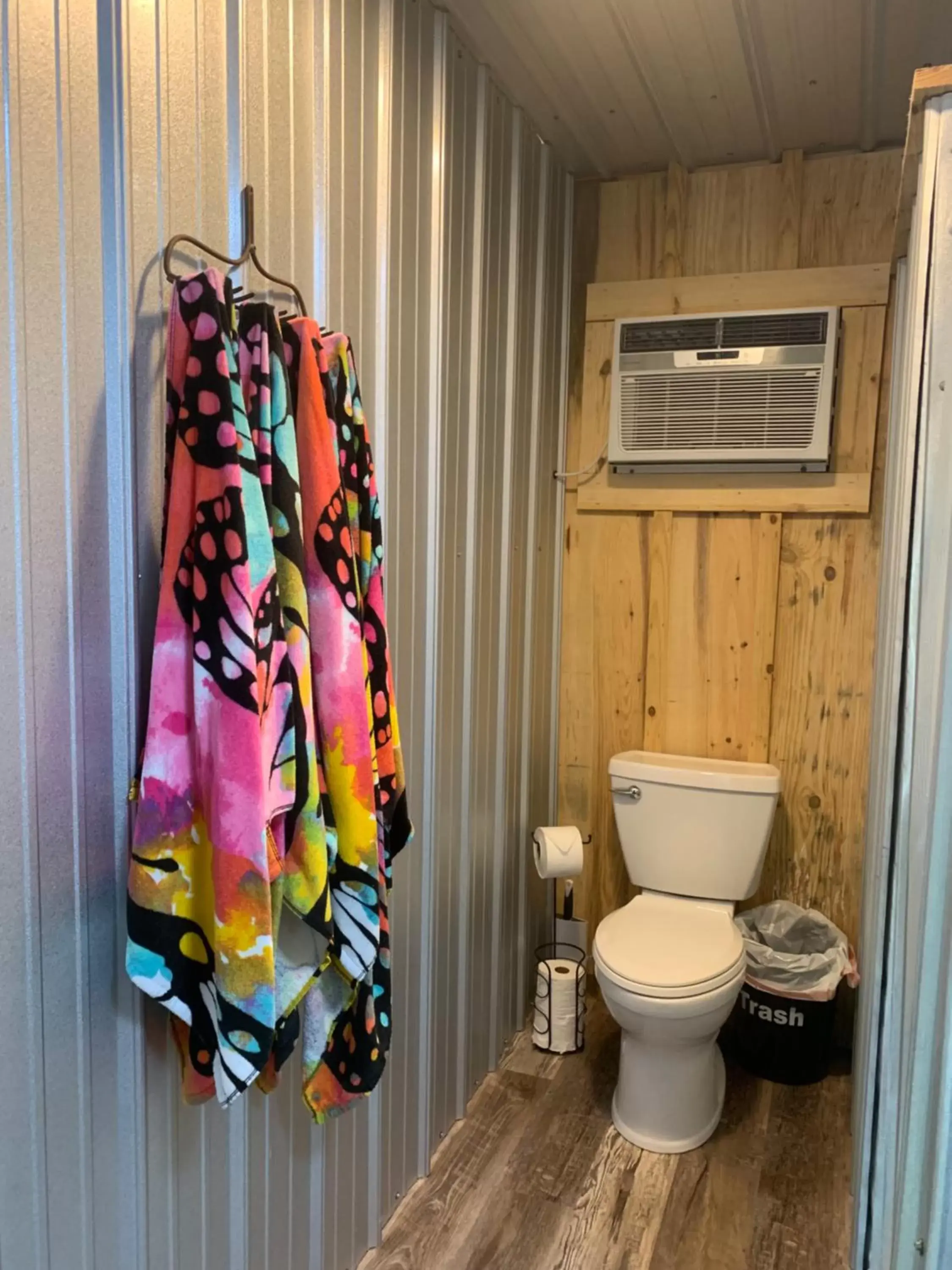 Toilet, Bathroom in Fox Pass Cabins