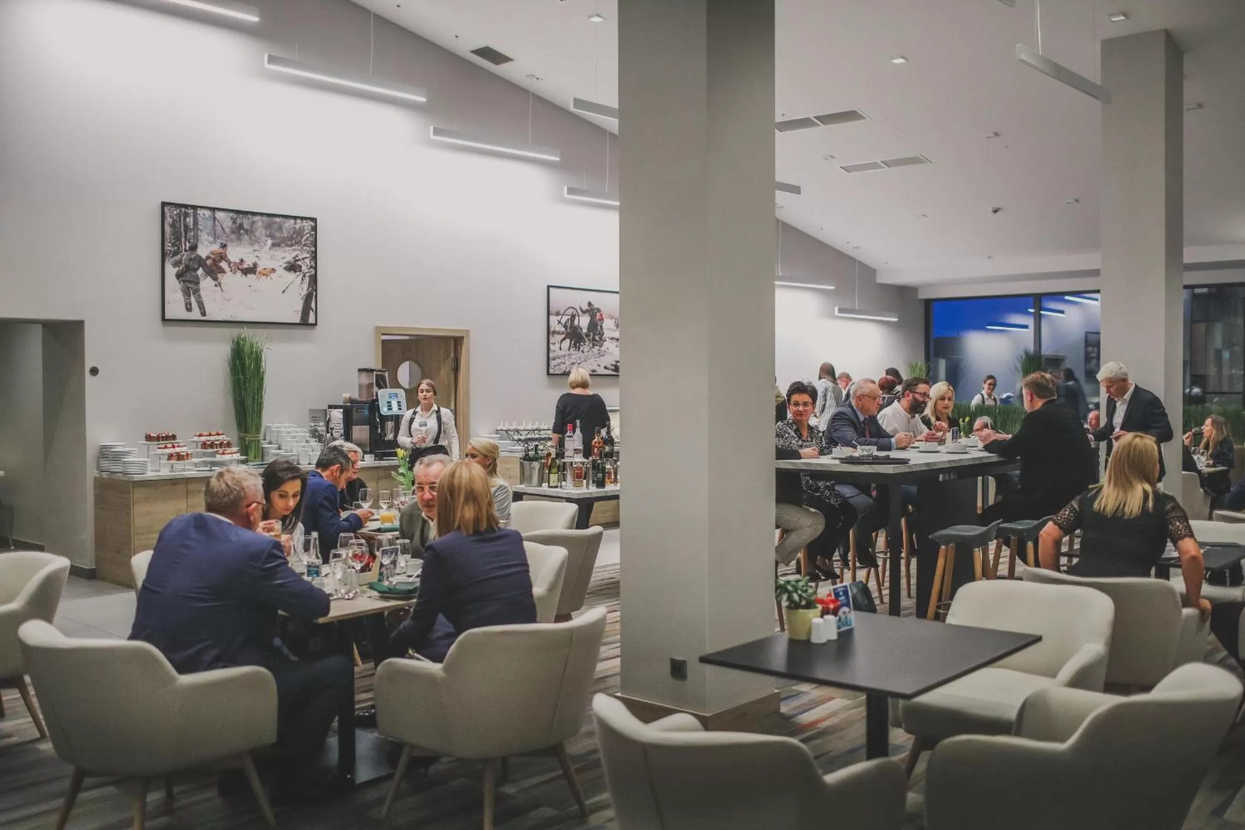 Restaurant/places to eat in Magnus Resort