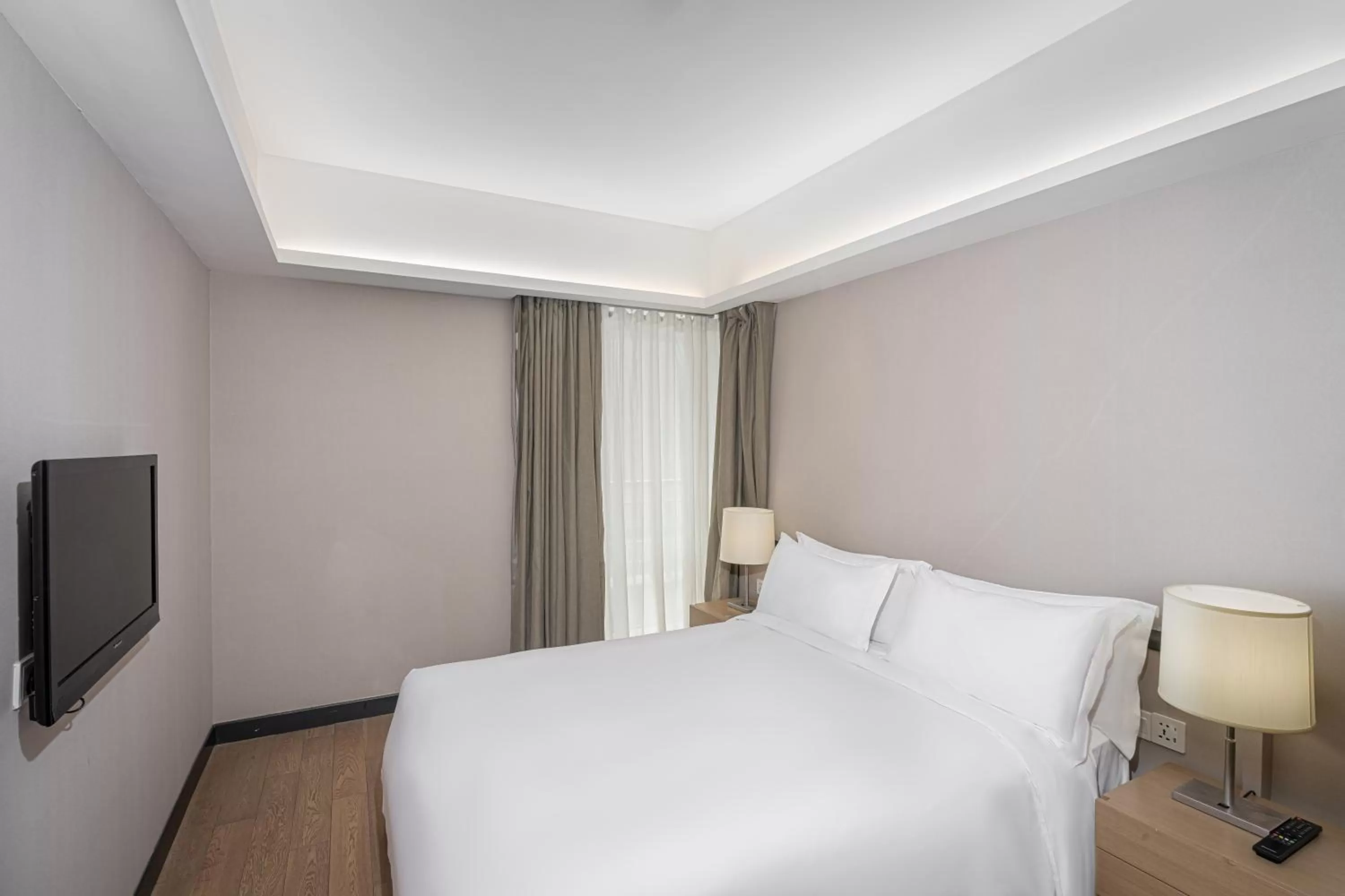 Bed in Fraser Residence Shanghai