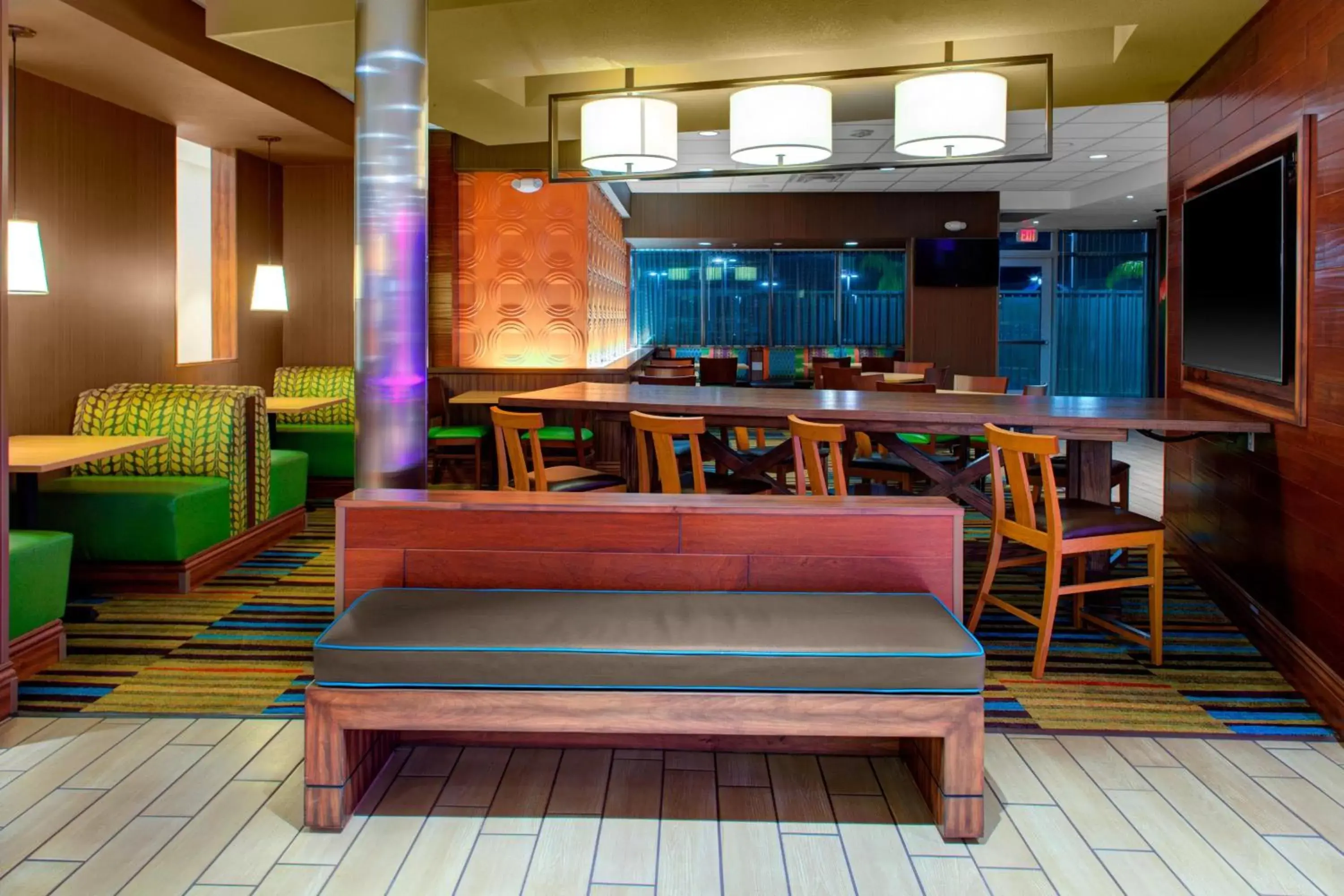 Restaurant/Places to Eat in Fairfield Inn & Suites by Marriott Bakersfield North/Airport