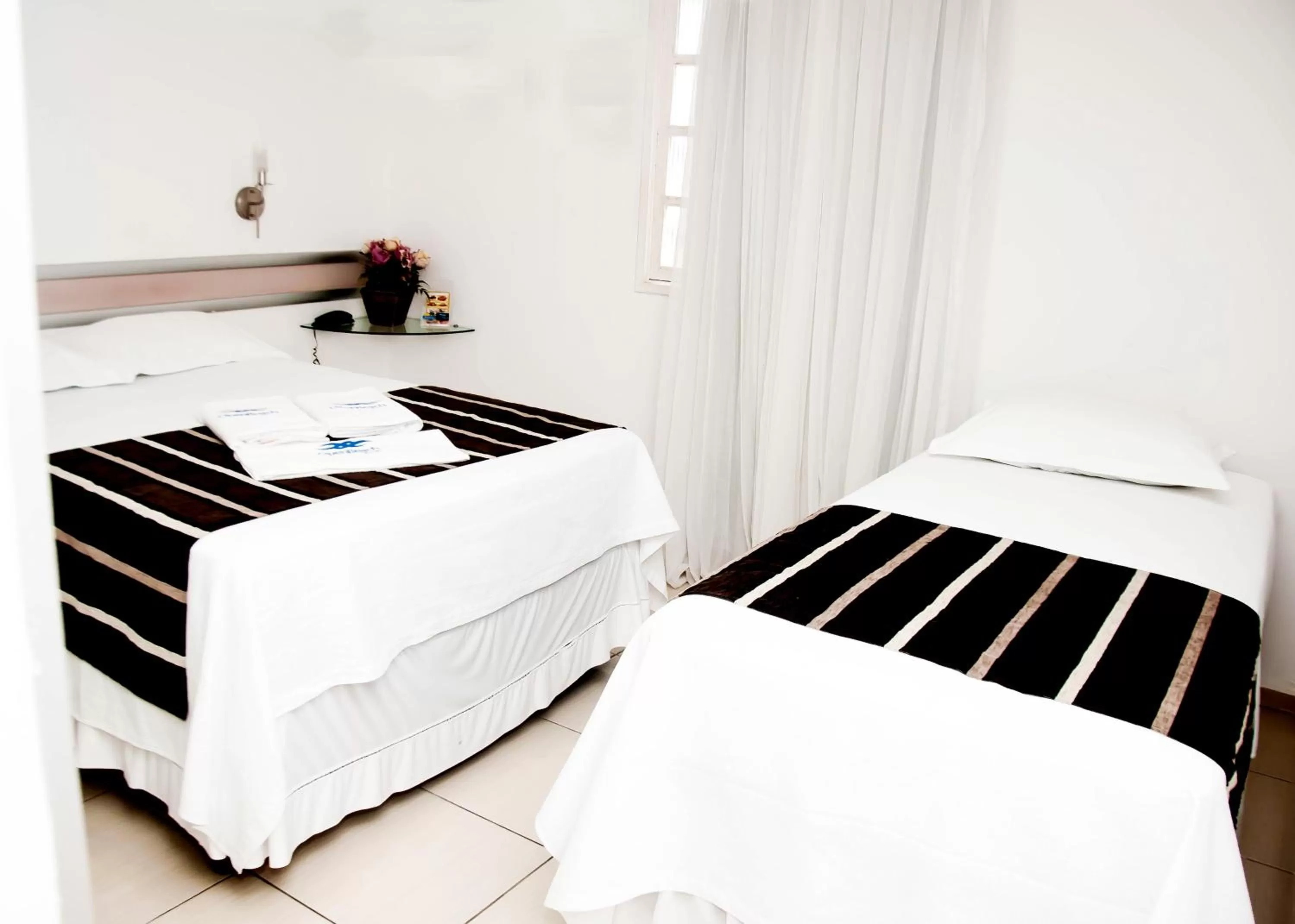 Bed in Tirol Praia Hotel