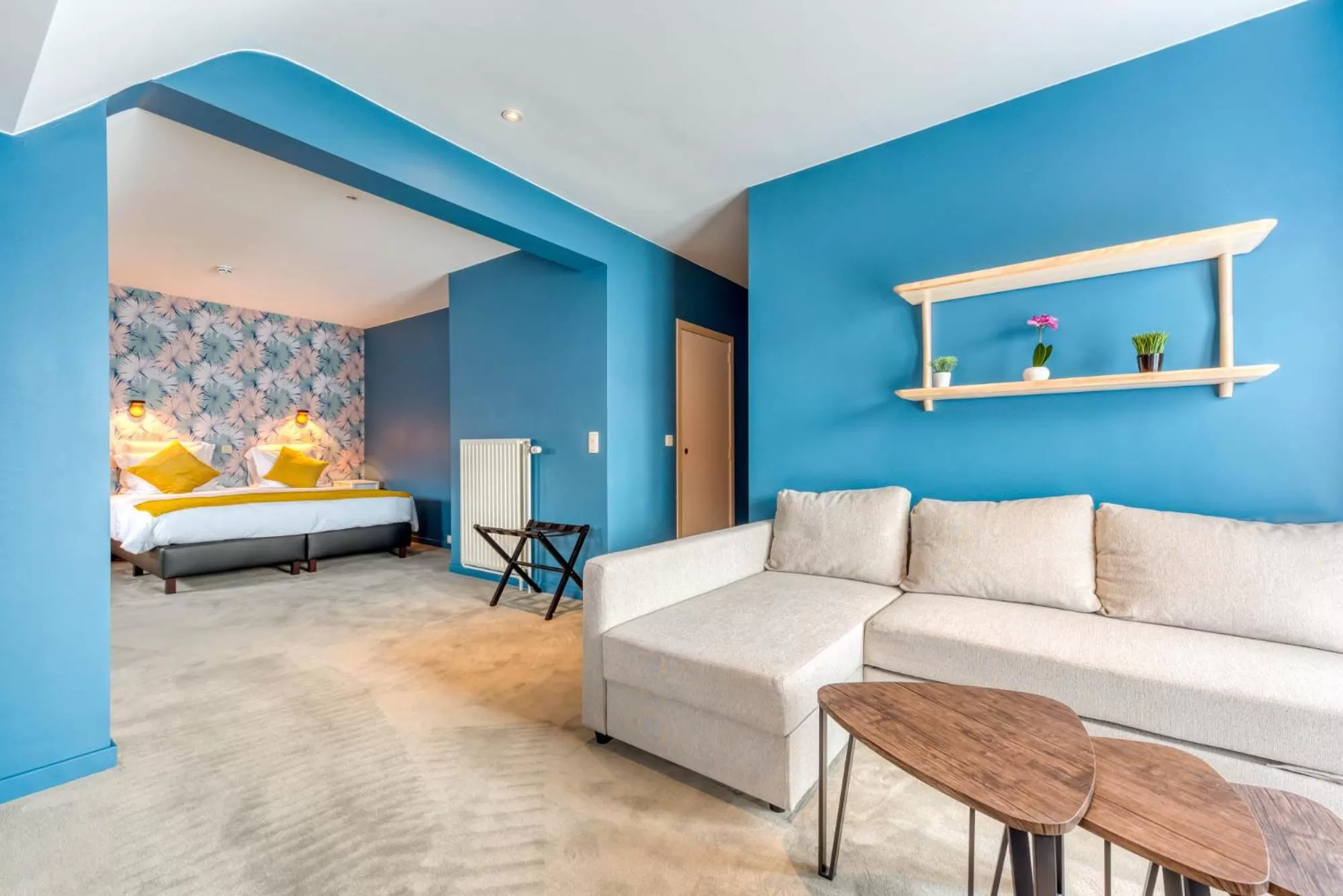 Bed in Hôtel Imperi'Ale