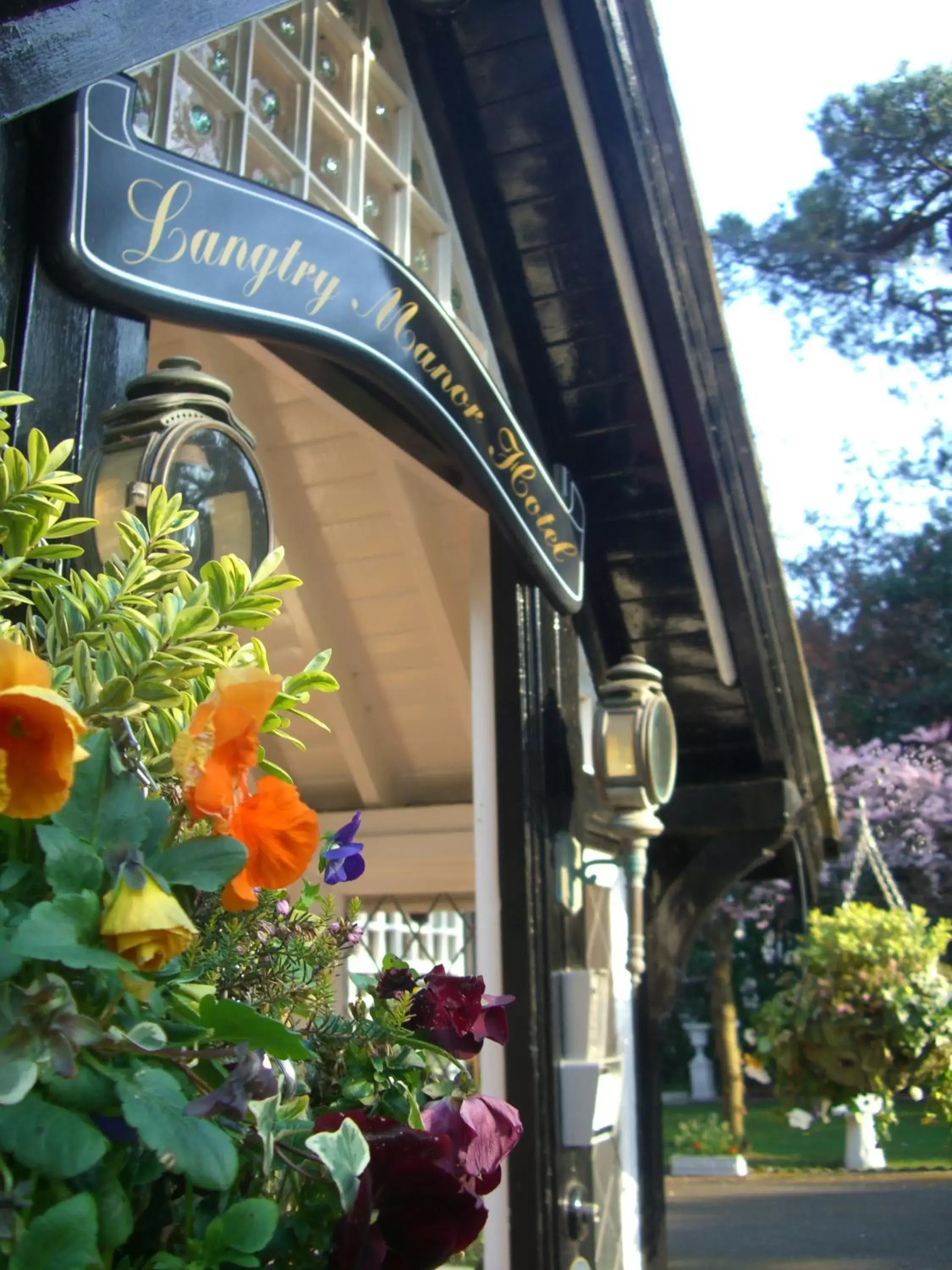 Facade/entrance, Property Building in Langtry Manor Hotel