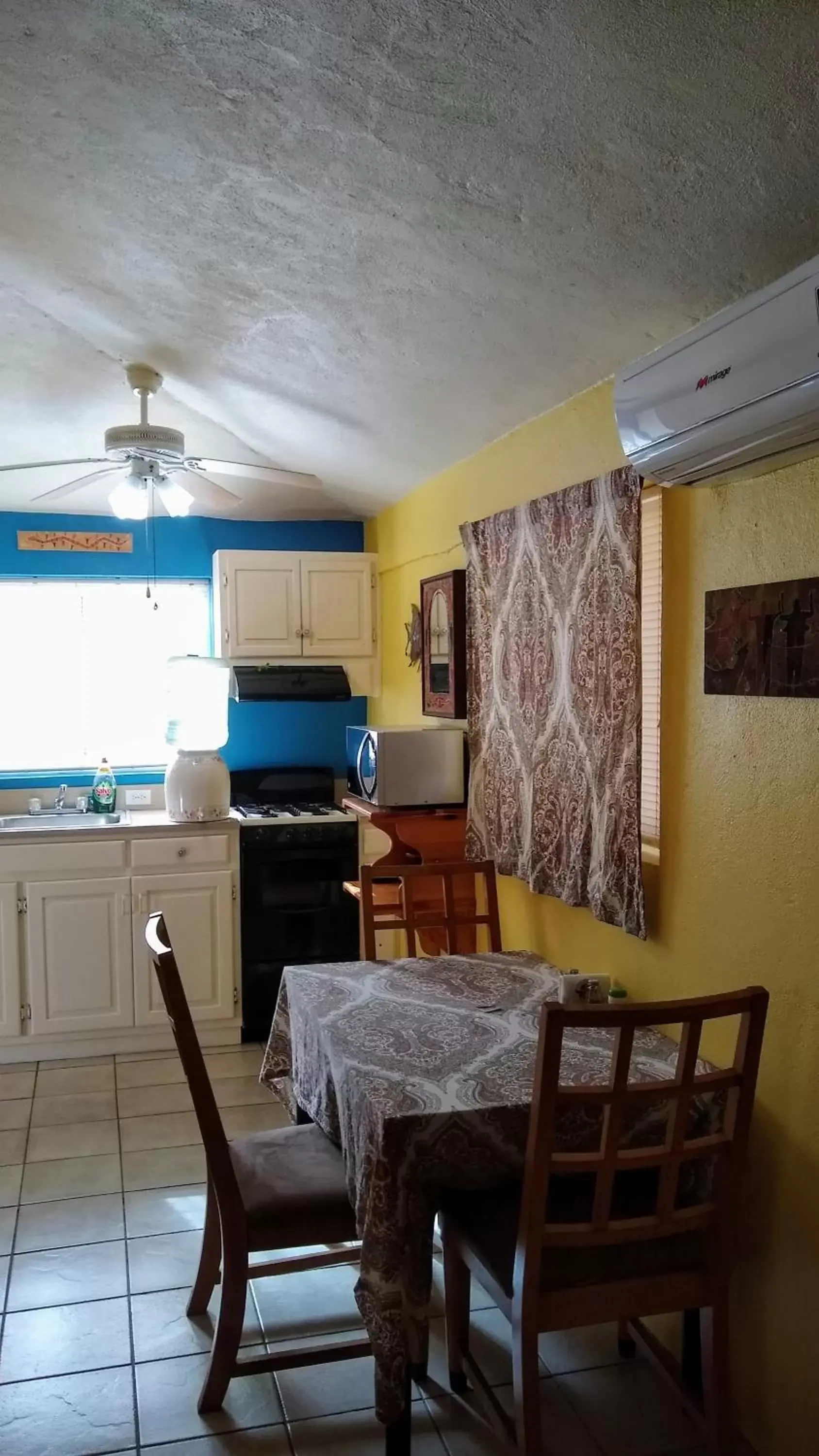 Dining Area in Coco Cabanas Loreto