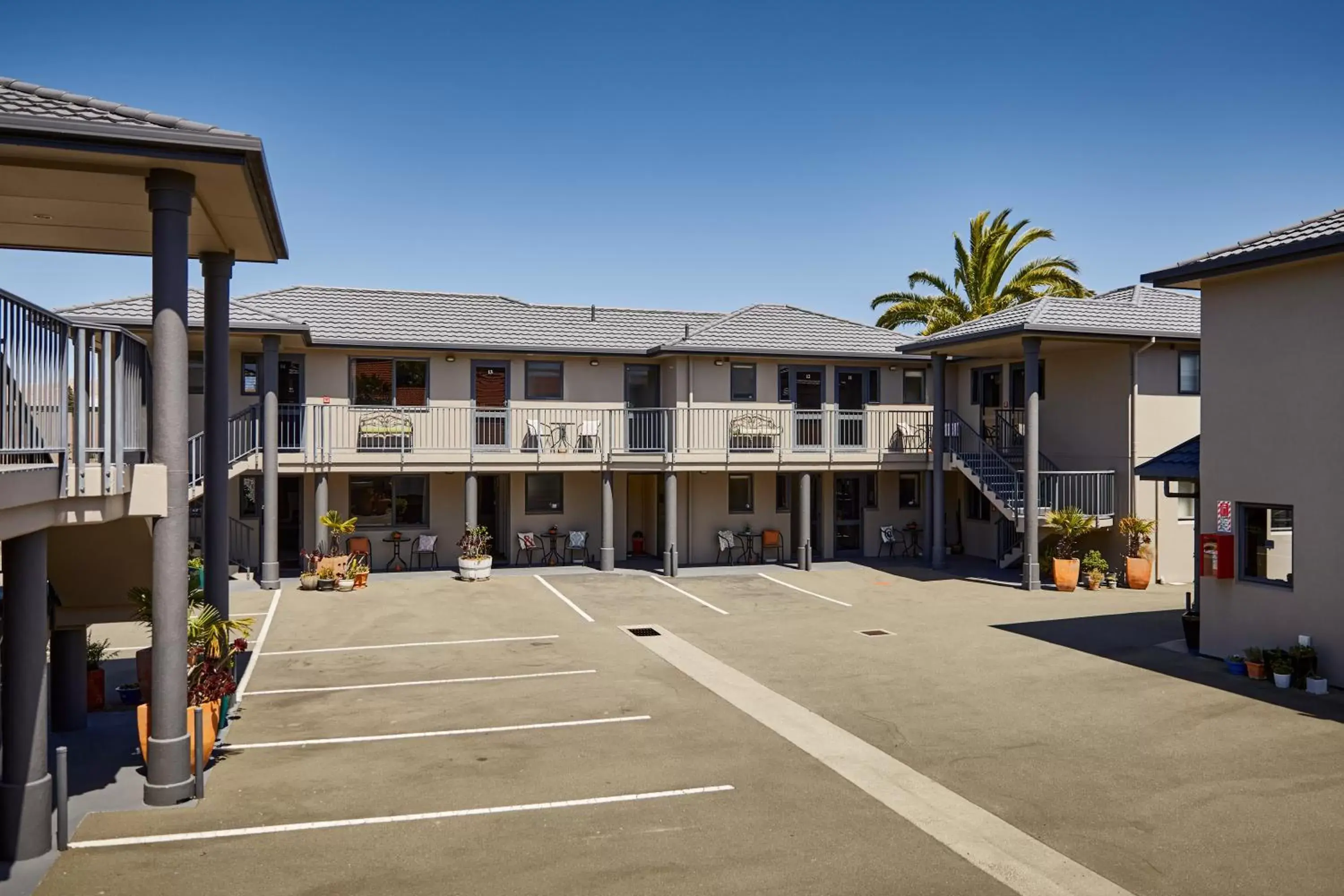 Property Building in Blenheim Palms Motel