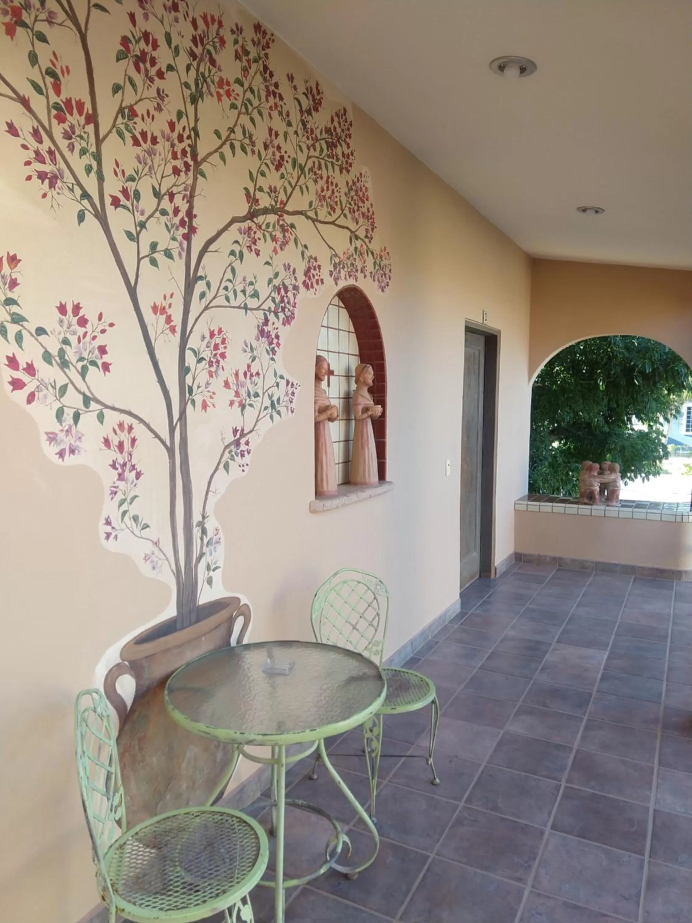 Facade/entrance in Hacienda De Palmas