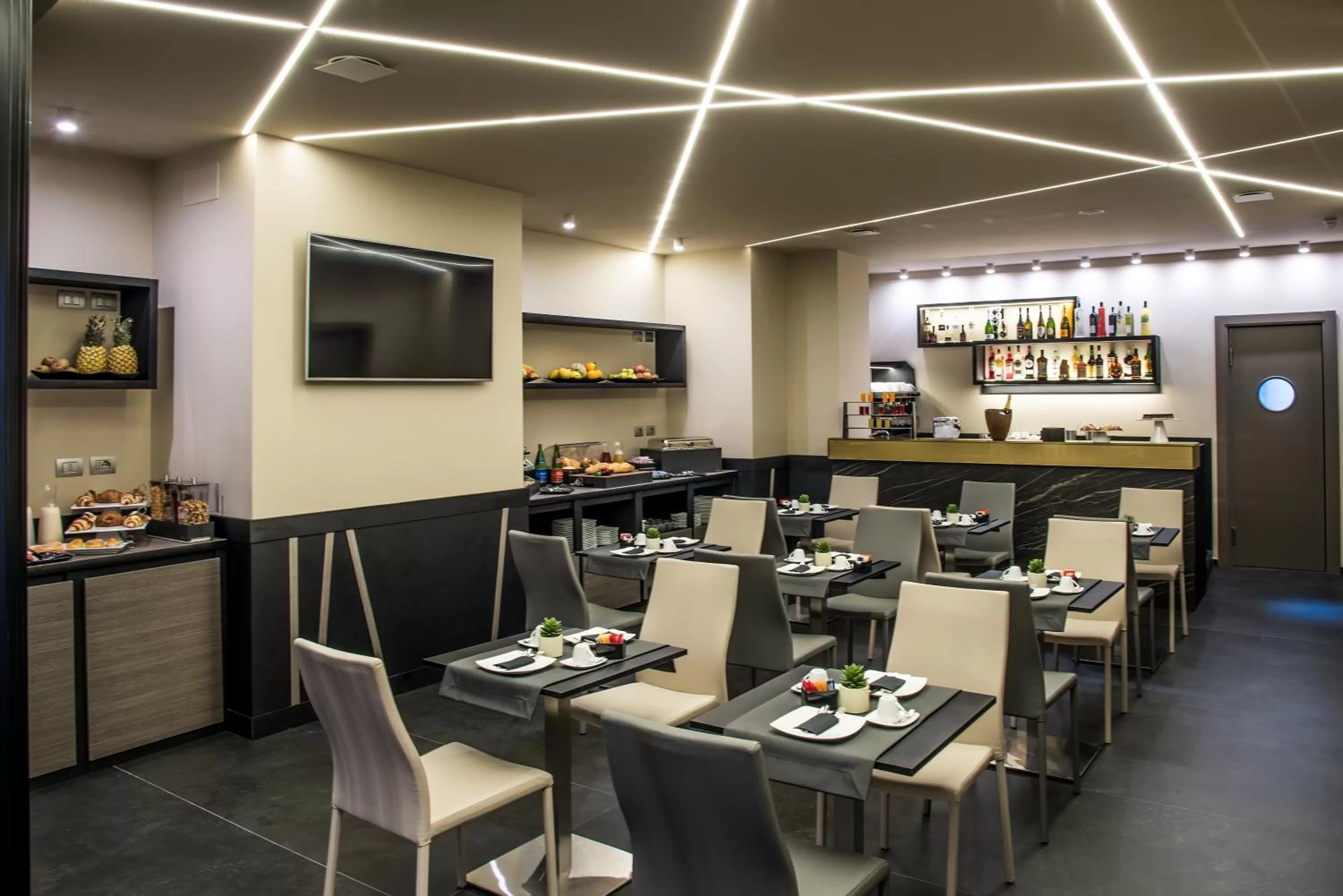 Buffet breakfast in Hotel Matilde - Lifestyle Hotel