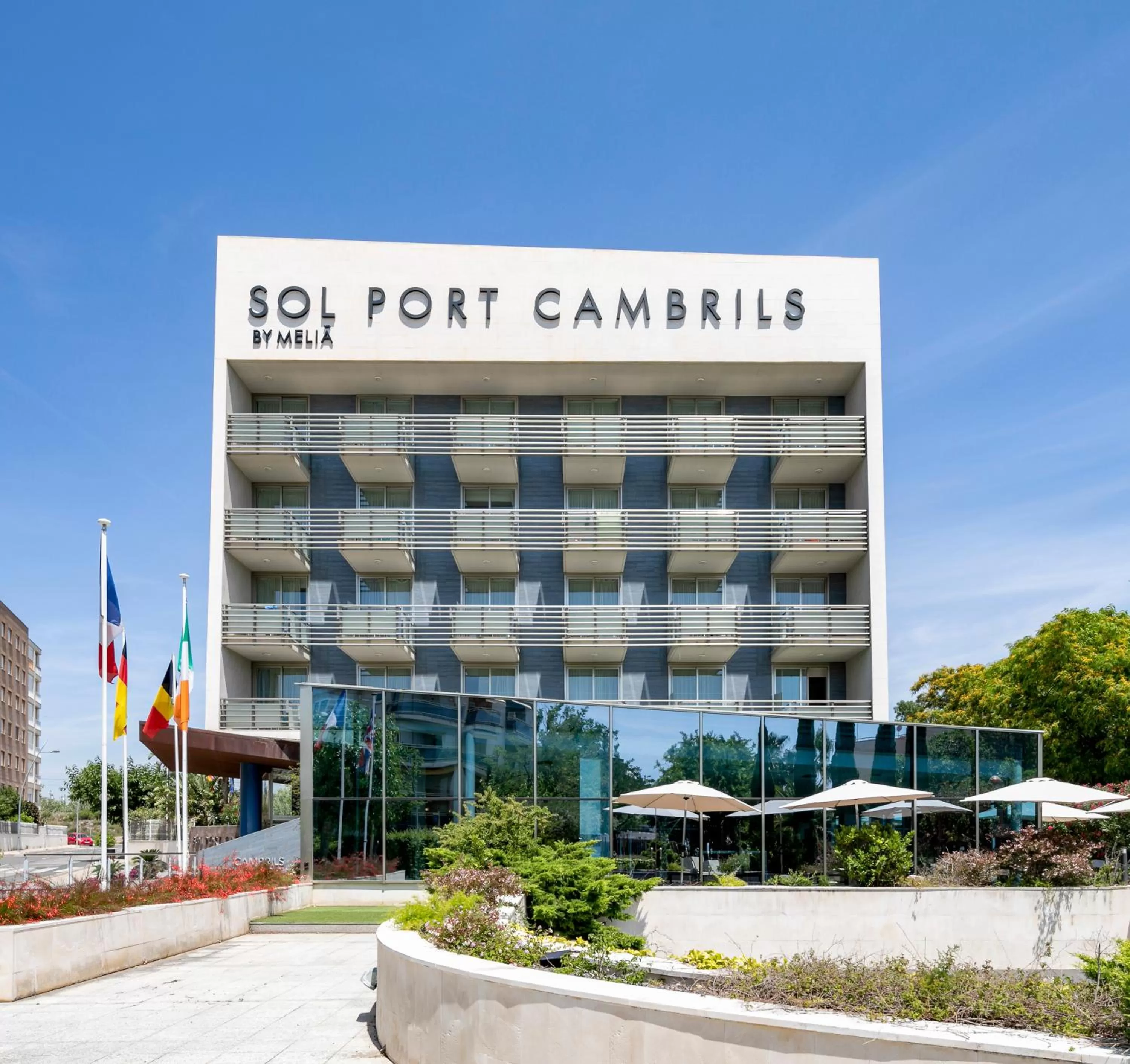 Property building in Sol Port Cambrils Hotel