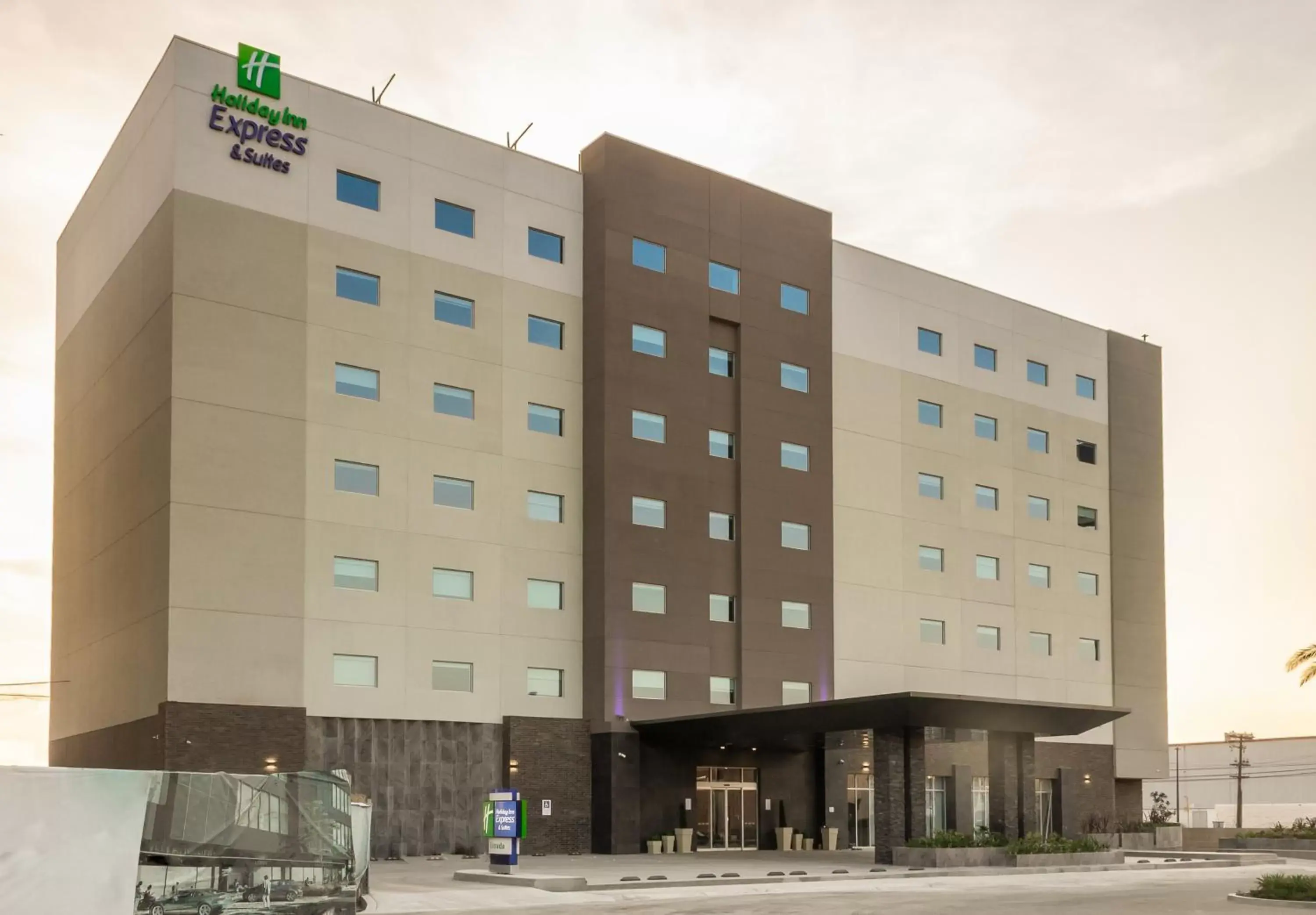 Property Building in Holiday Inn Express & Suites - Tijuana Otay, an IHG Hotel