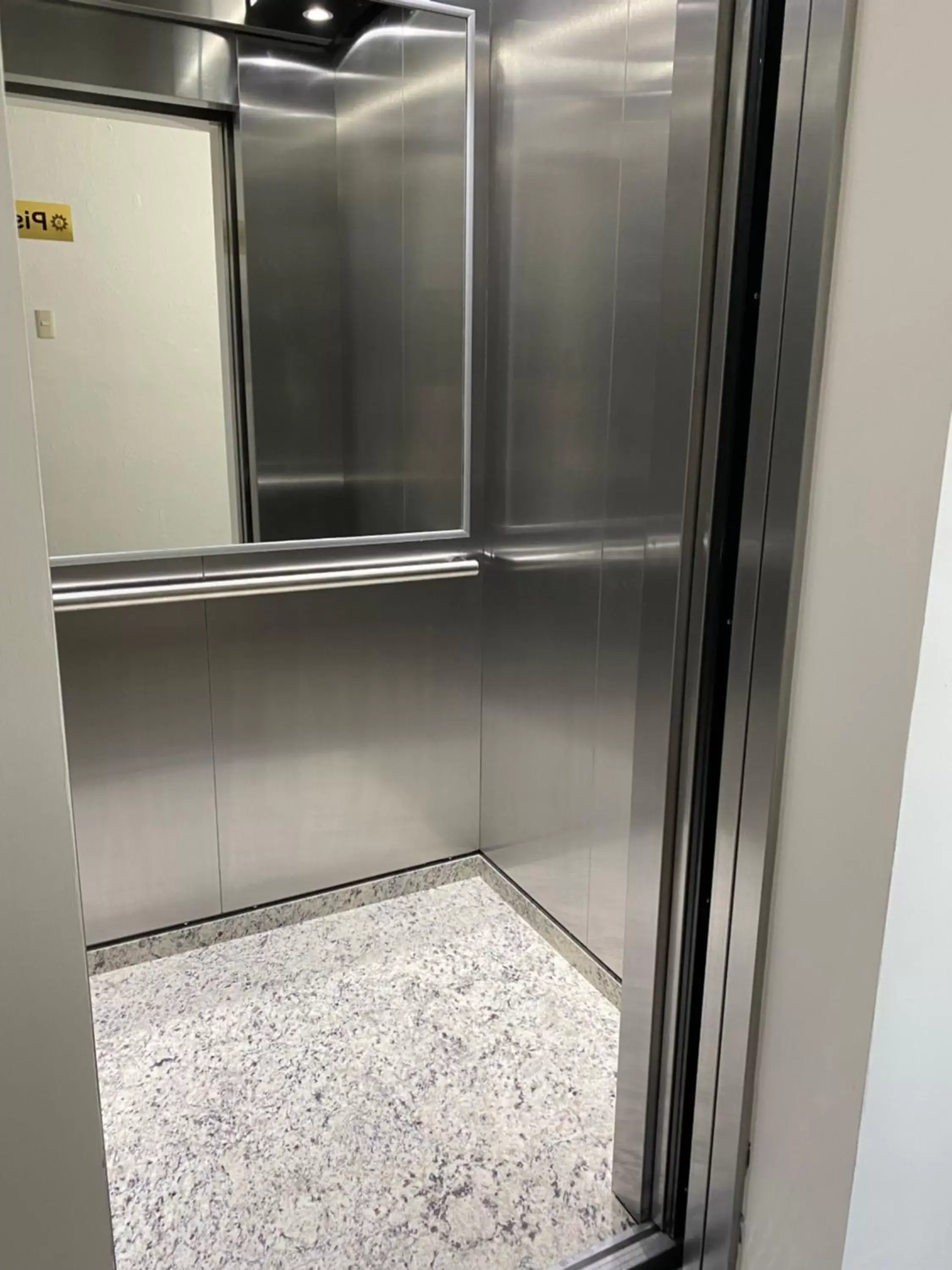 elevator in Casa De Rey