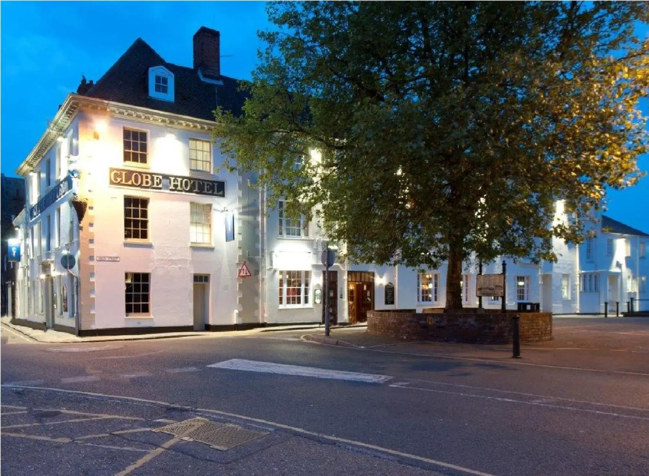 Facade/entrance, Property Building in Globe Hotel Wetherspoon